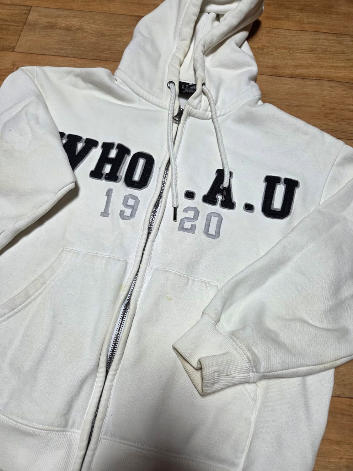 후아유 화이트 후드집업 상품이미지1