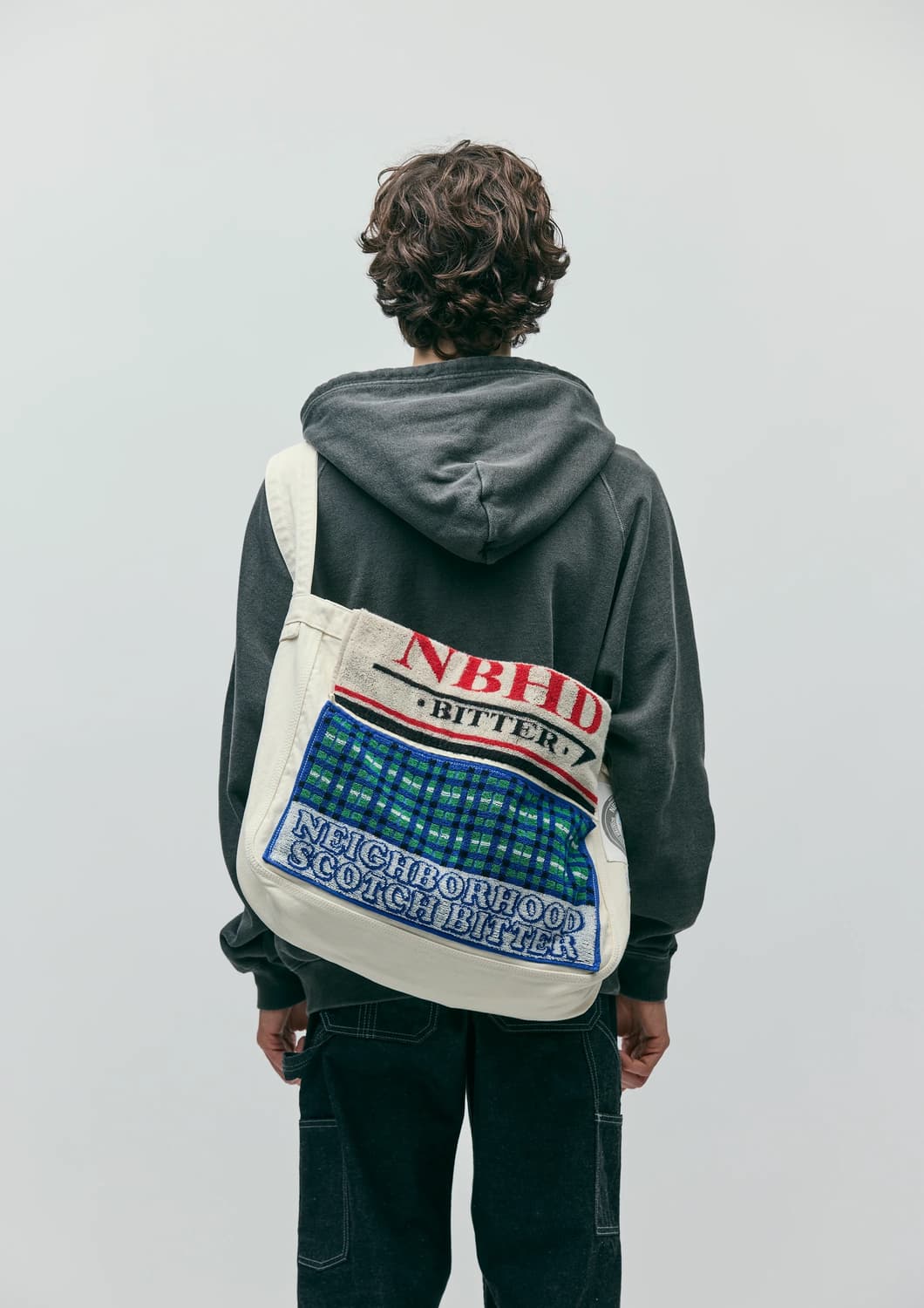 (새제품) NEIGHBORHOOD 네이버후드 뉴스페이퍼 백 블랙  상품이미지10