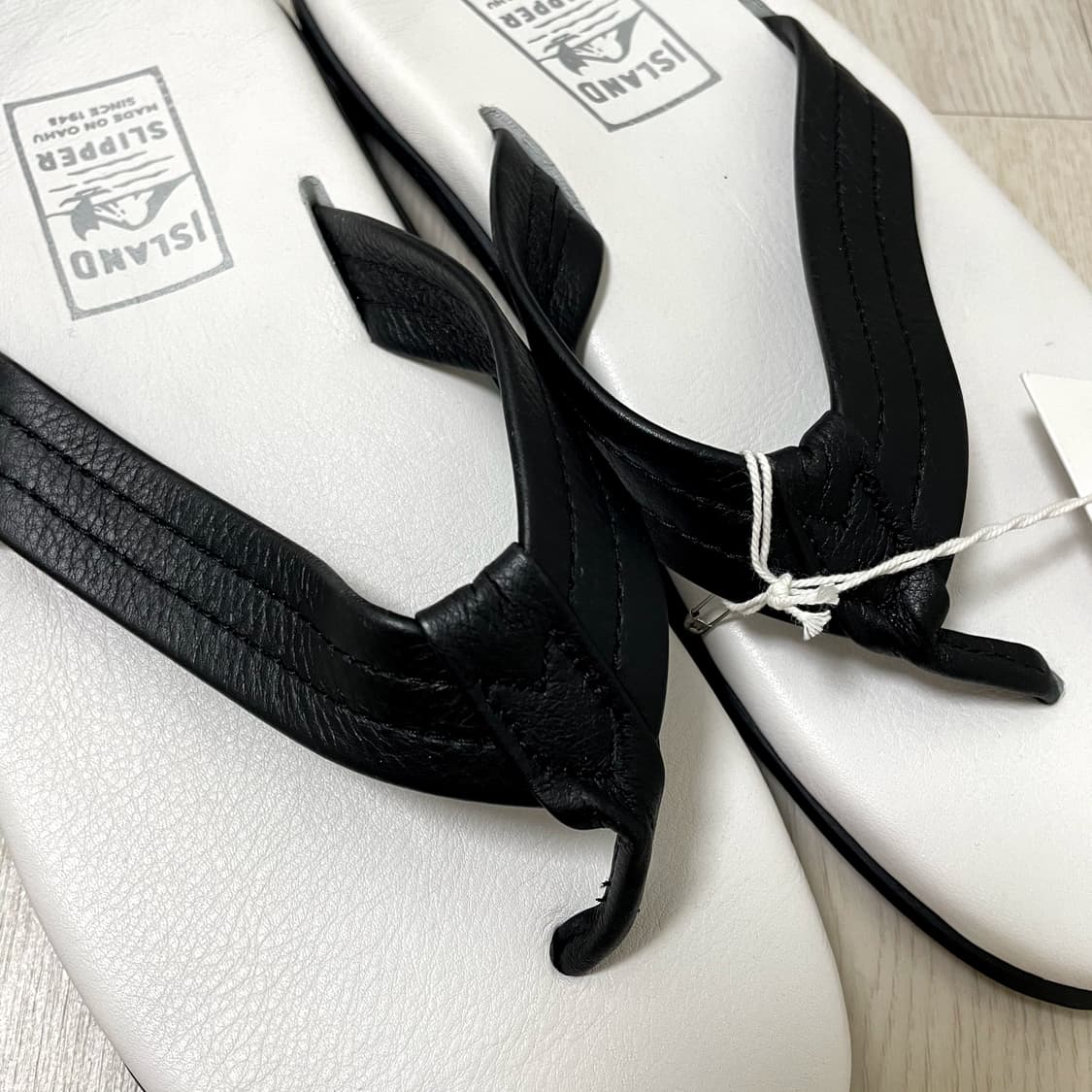 아일랜드/ 화이트 블랙 레더 슬리퍼/ 11 상품이미지2