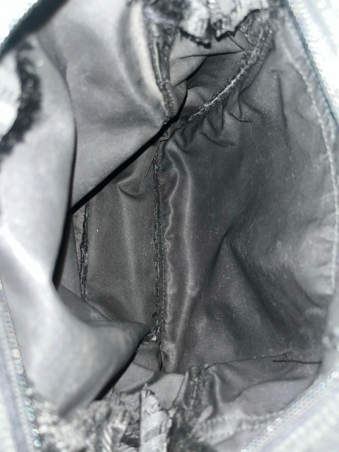 [OS] 프라다 나일론 포코노 크로스백 상품이미지9