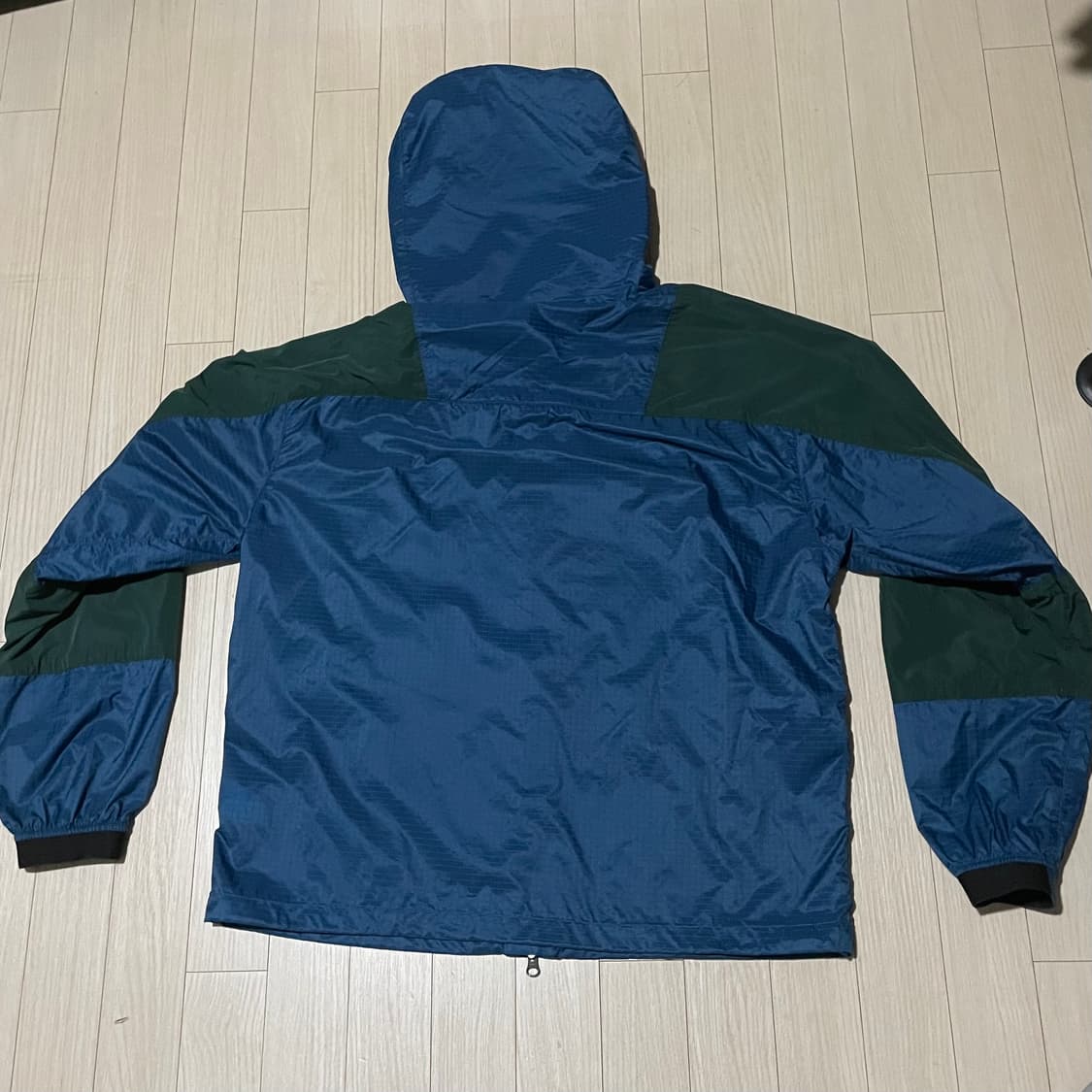 아웃스탠딩 바람막이 상품이미지2