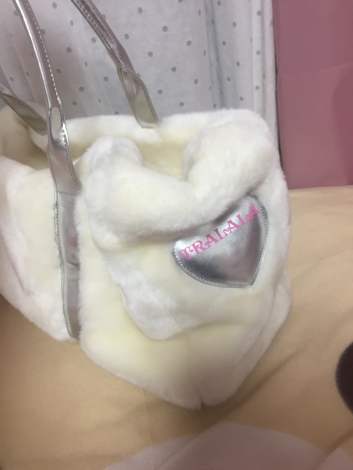 트랄라라 갸루 퍼 빅 숄더백 상품이미지1