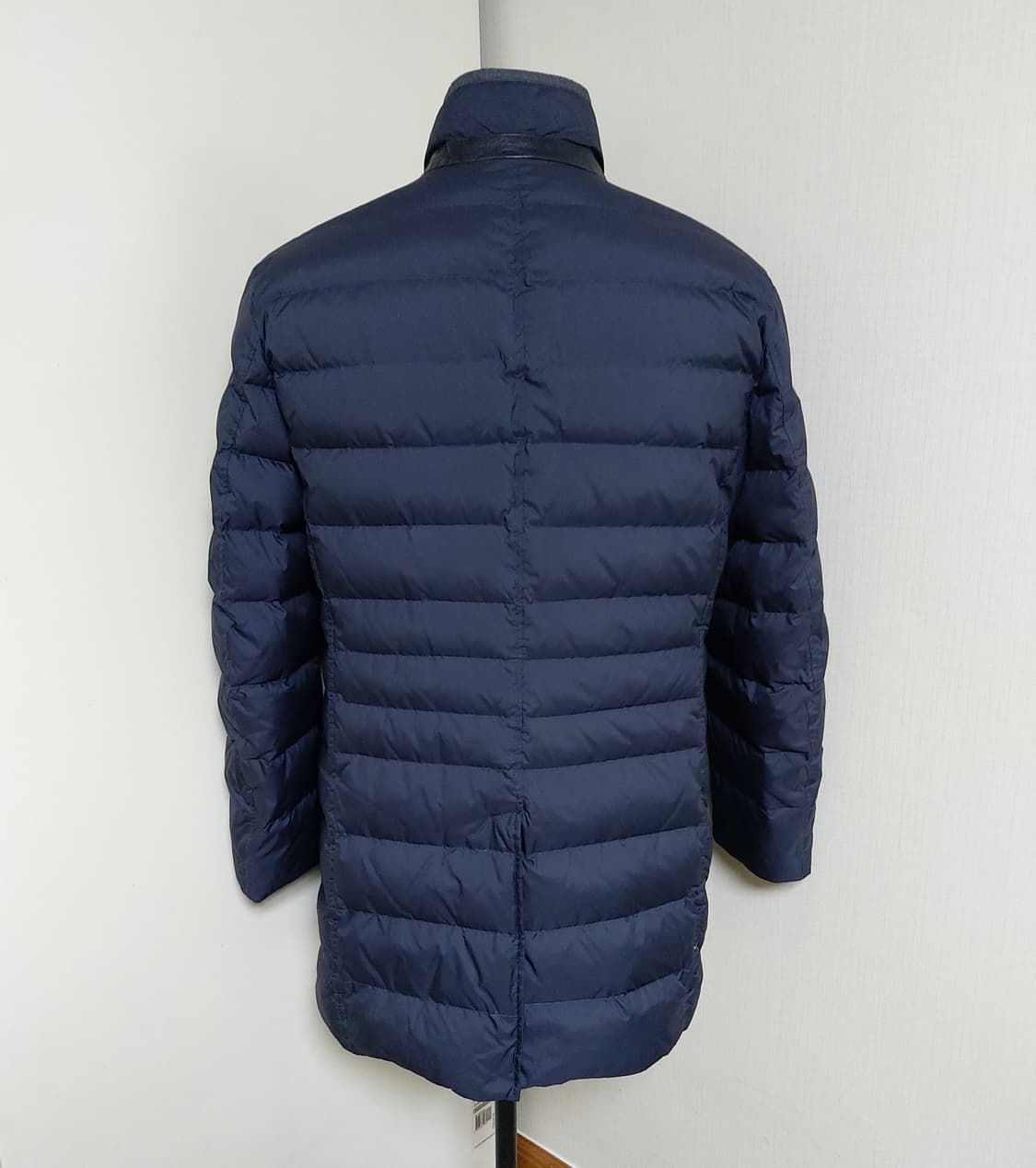 BASSO 옴므 프리미엄 구스다운 패딩 코트(105)새상품

 상품이미지3