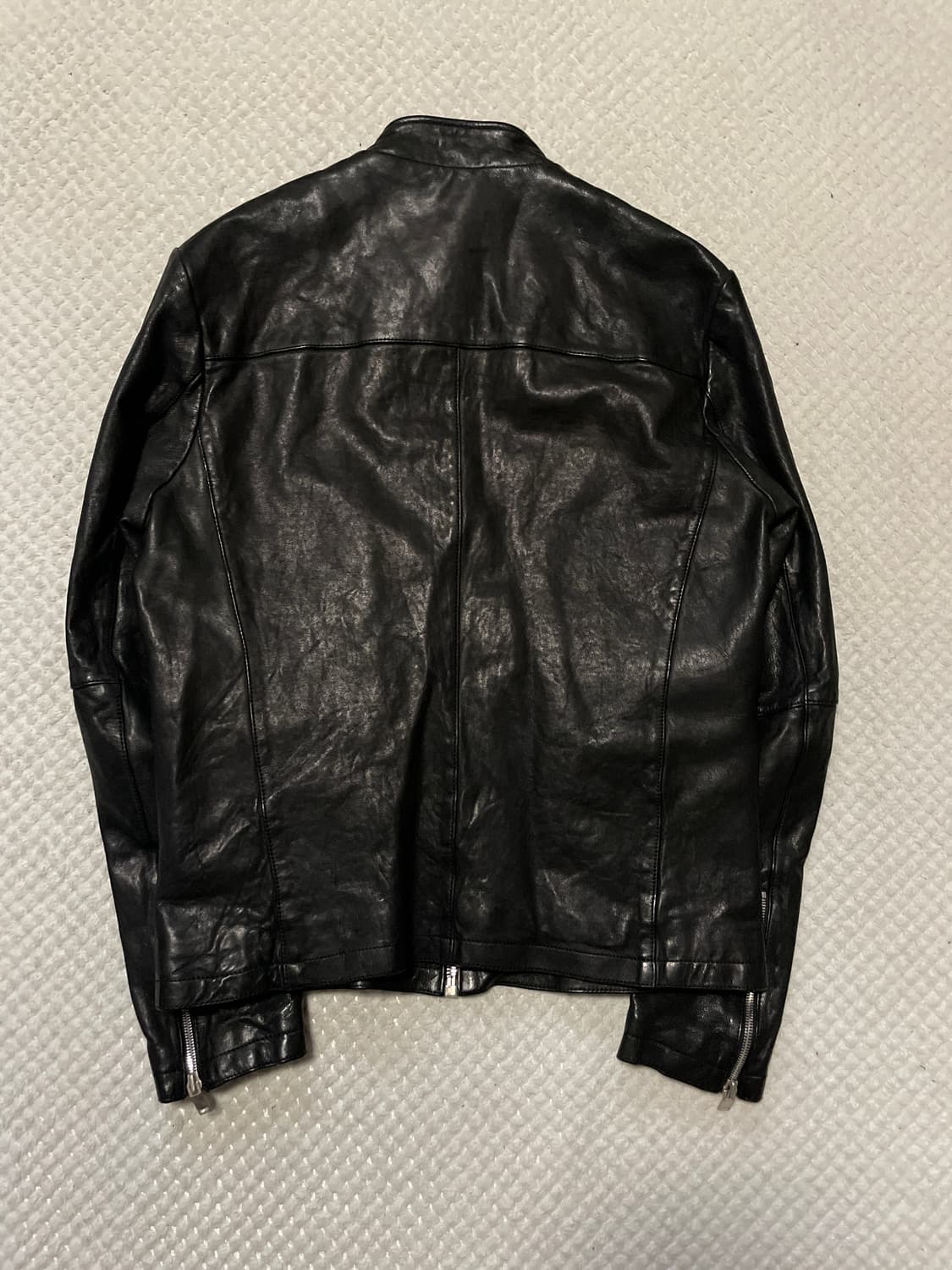 LIBER CLASSSY 웨스턴 무드 램스킨 양가죽 바이커 절개 레더  상품이미지2