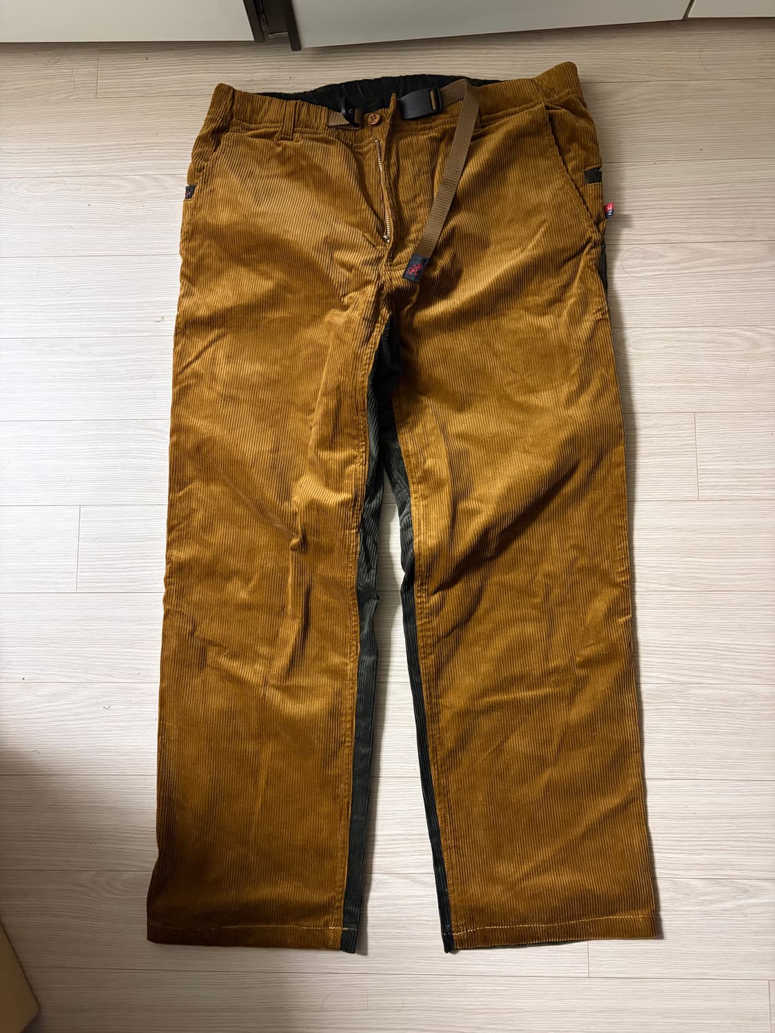 그라미치 투페이스 코듀로이 팬츠 상품이미지1