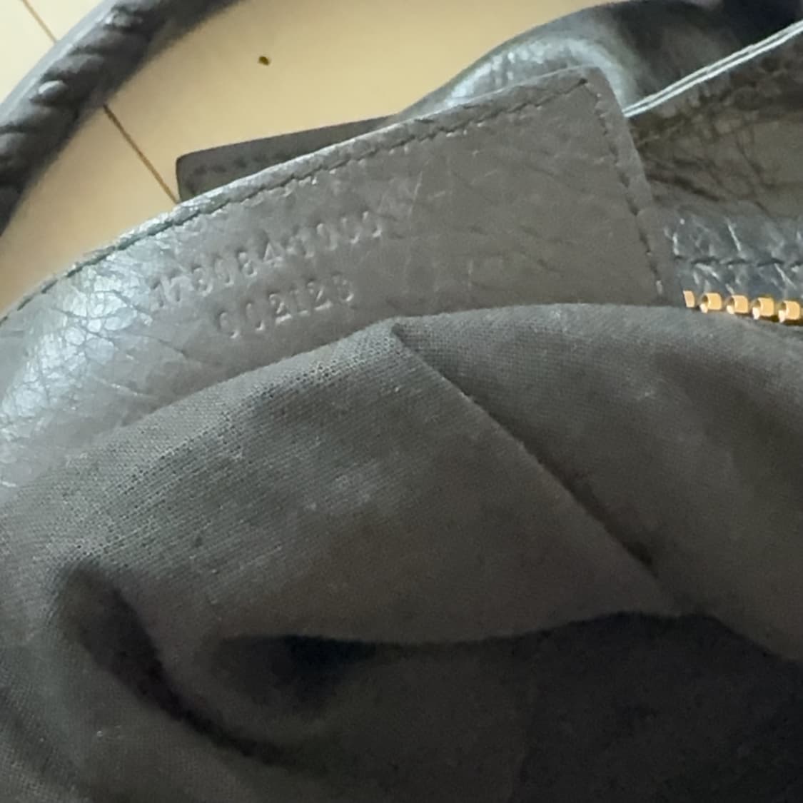 발렌시아가 모터백 블랙 상품이미지10