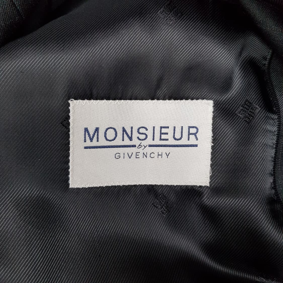 지방시 클래식  울 투피스 수트 세트 43R 84사이즈 상품이미지8