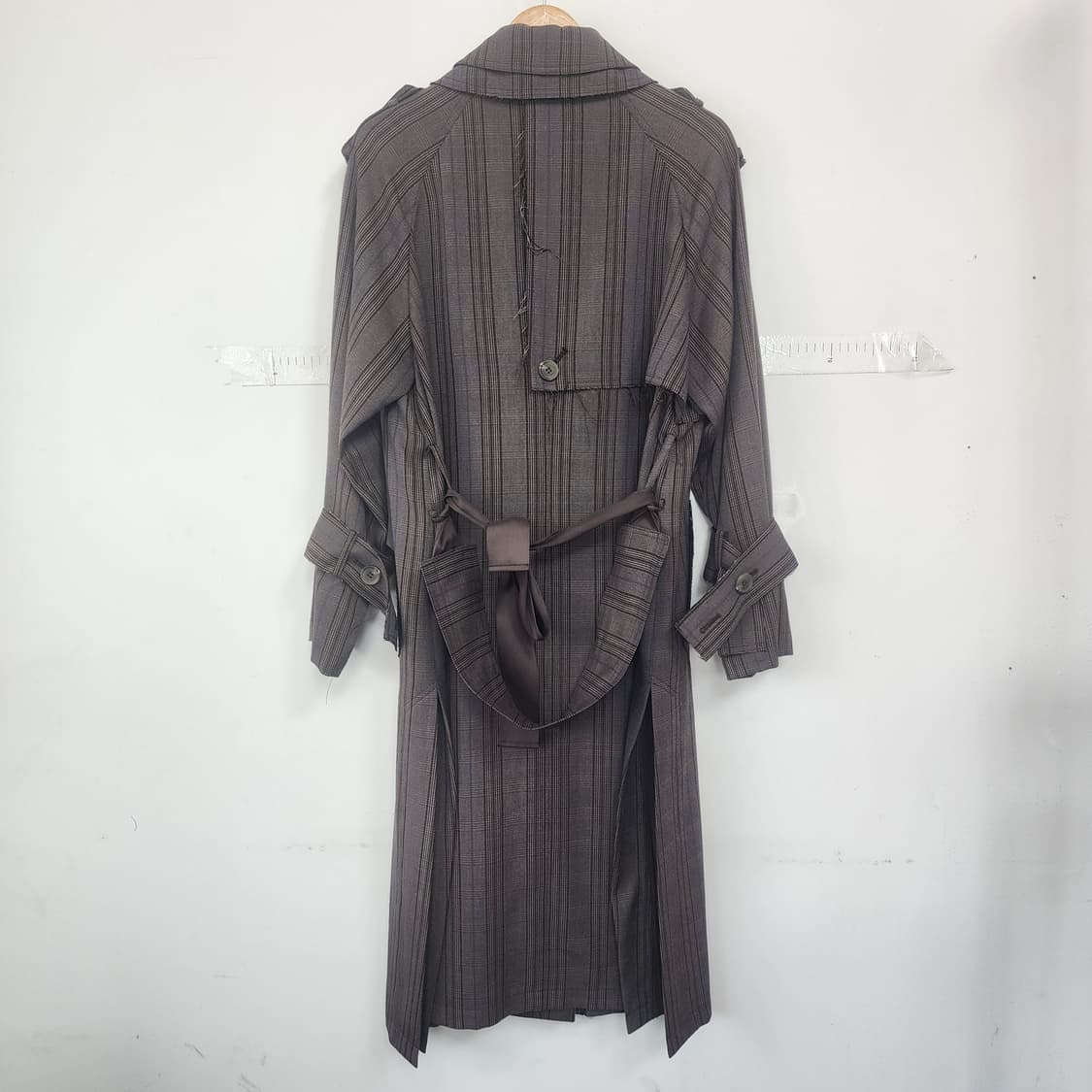 소프트서울 체크 롱 트렌치코트 상품이미지8