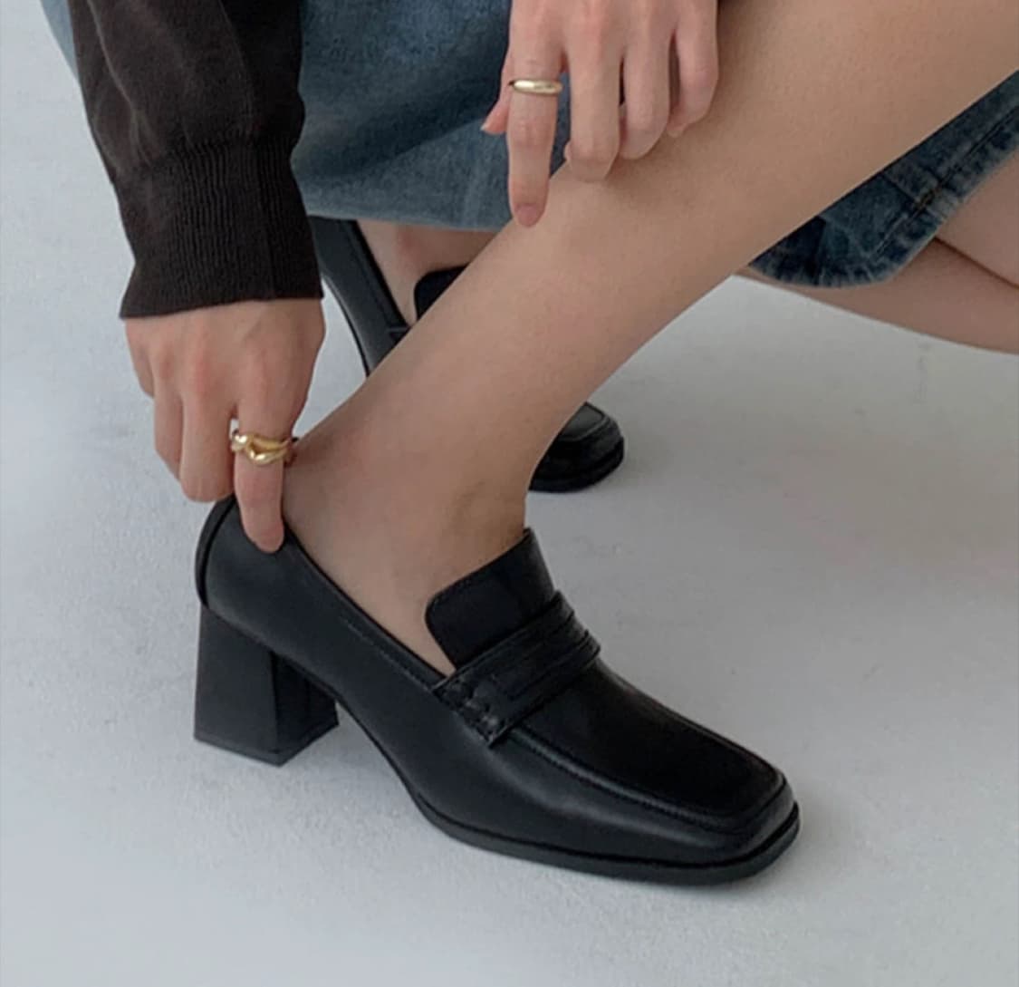 스퀘어 로퍼 블랙 235 (새상품) 상품이미지2