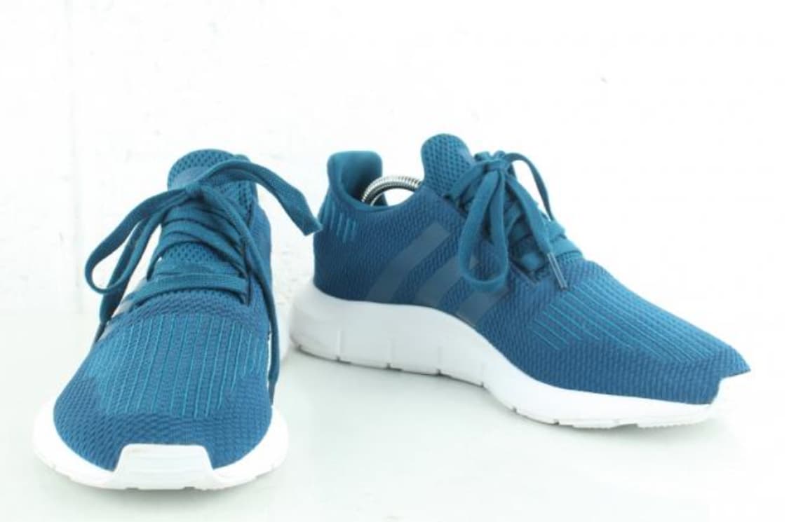 아디다스 런닝화 상품이미지1