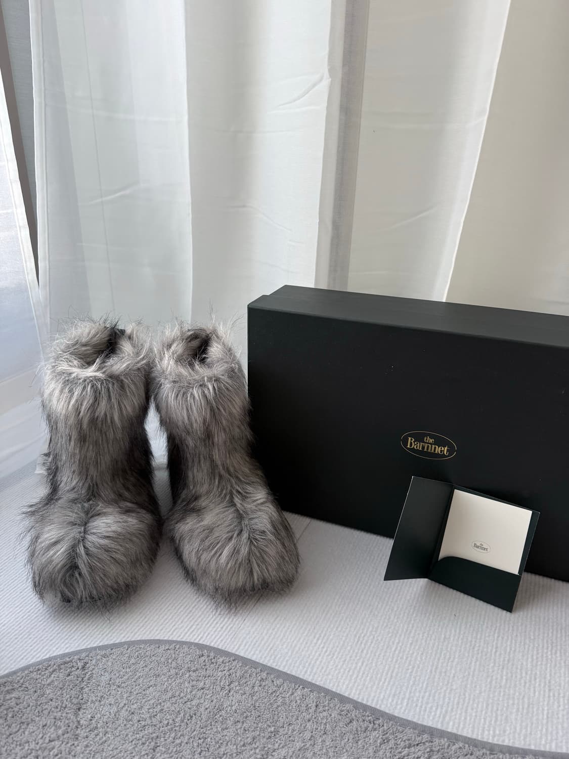 더 바넷 퍼 부츠 (그레이, 250) 상품이미지2