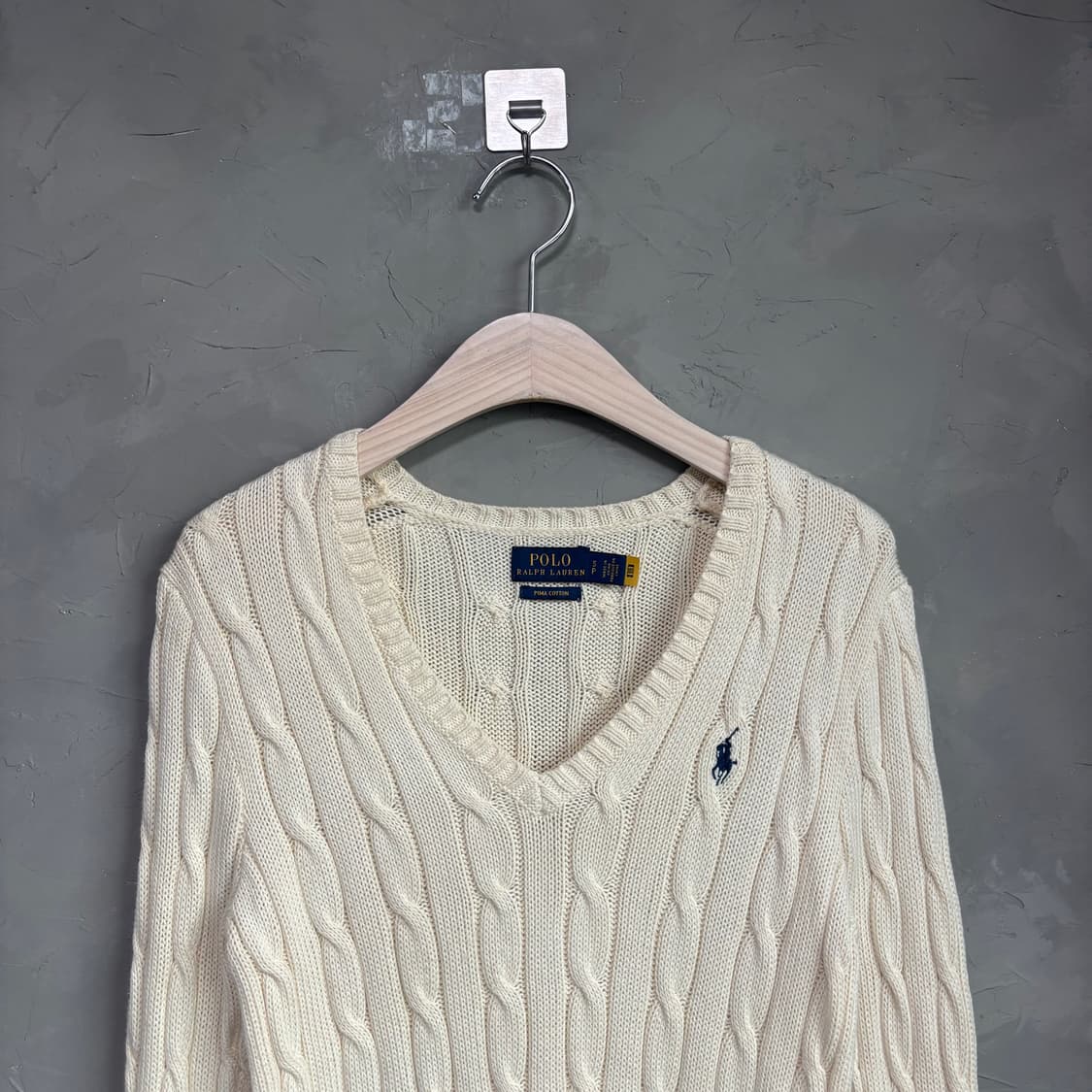 폴로 랄프로렌 피마코튼 꽈배기 브이넥 니트 아이보리 상품이미지2