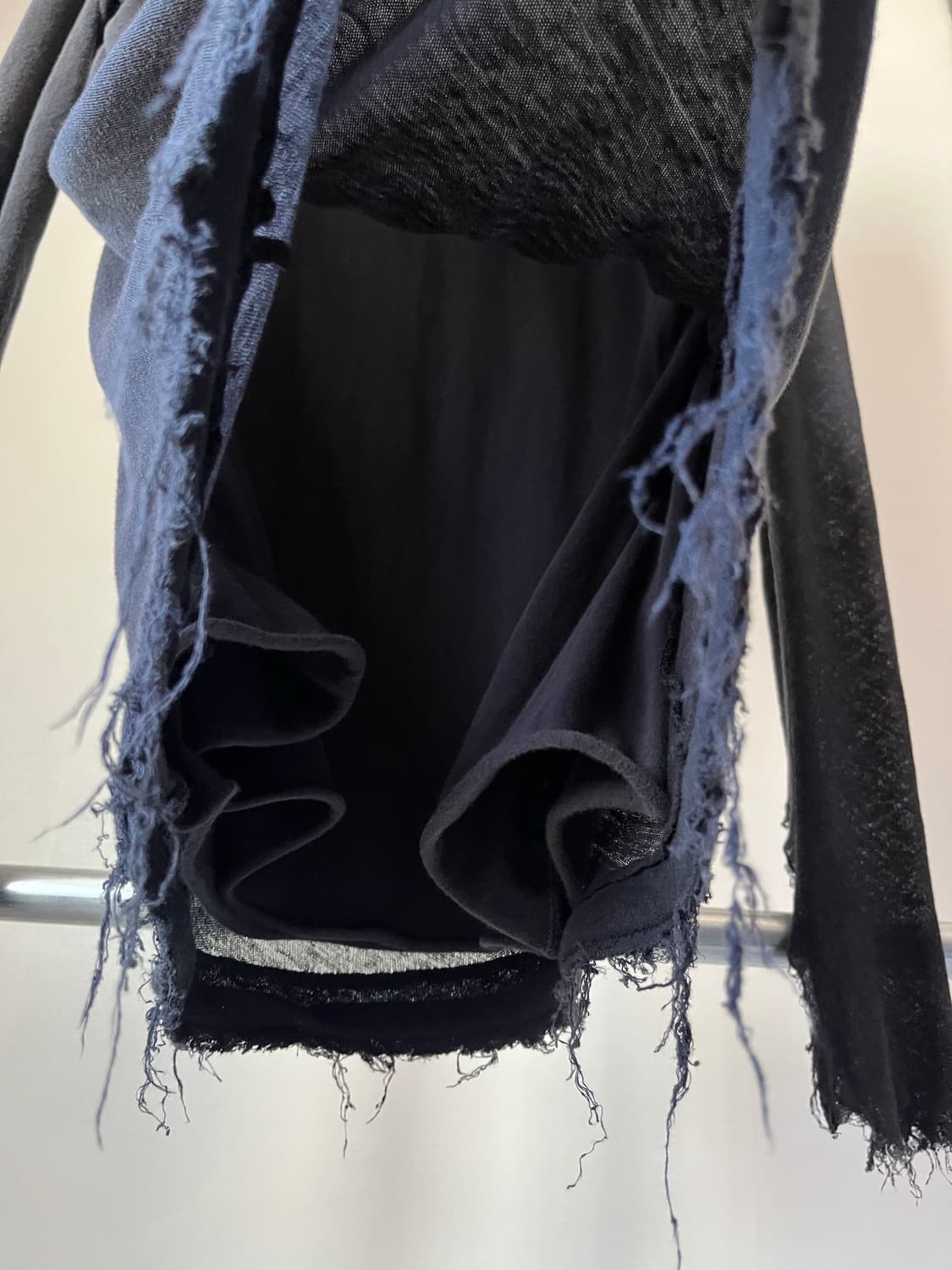 Thom/Krom Raw Edge Double Layer Cutsew 상품이미지7