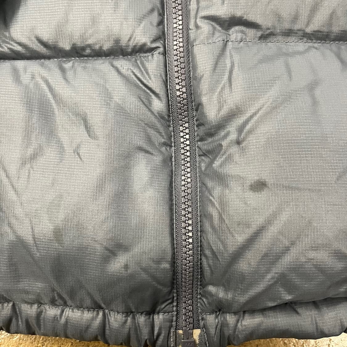 노스페이스 그레이 눕시 패딩 상품이미지7