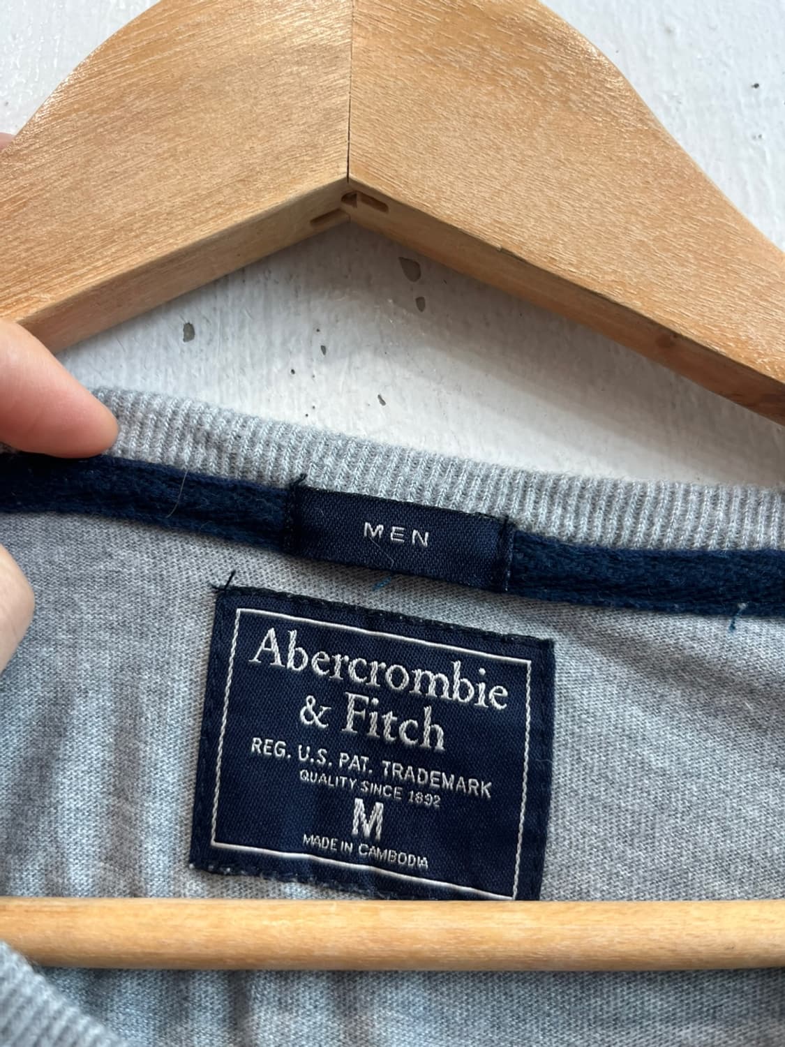 아베크롬비 아플리케 롱슬리브 상품이미지4