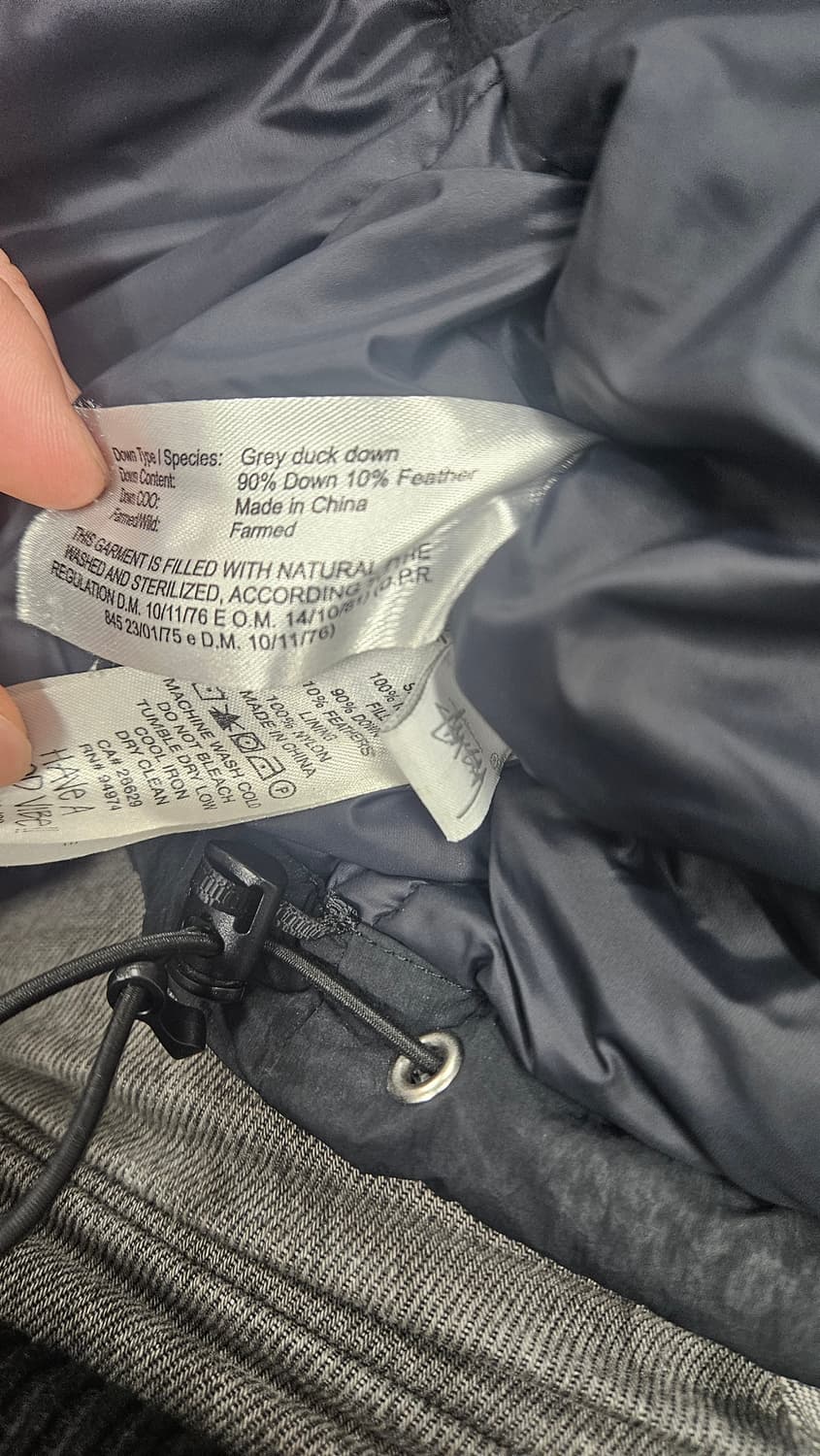 스투시 패딩 L[크림기준 65만원정도] 상품이미지4