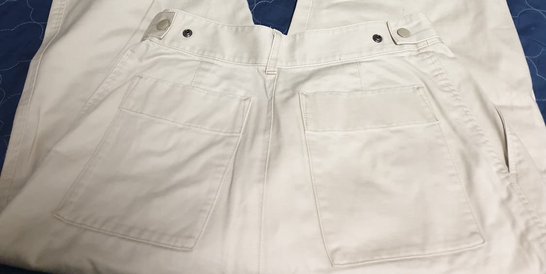 유니클로U 와이드 벨티드 버튼 치노팬츠 크림 (26) 상품이미지3