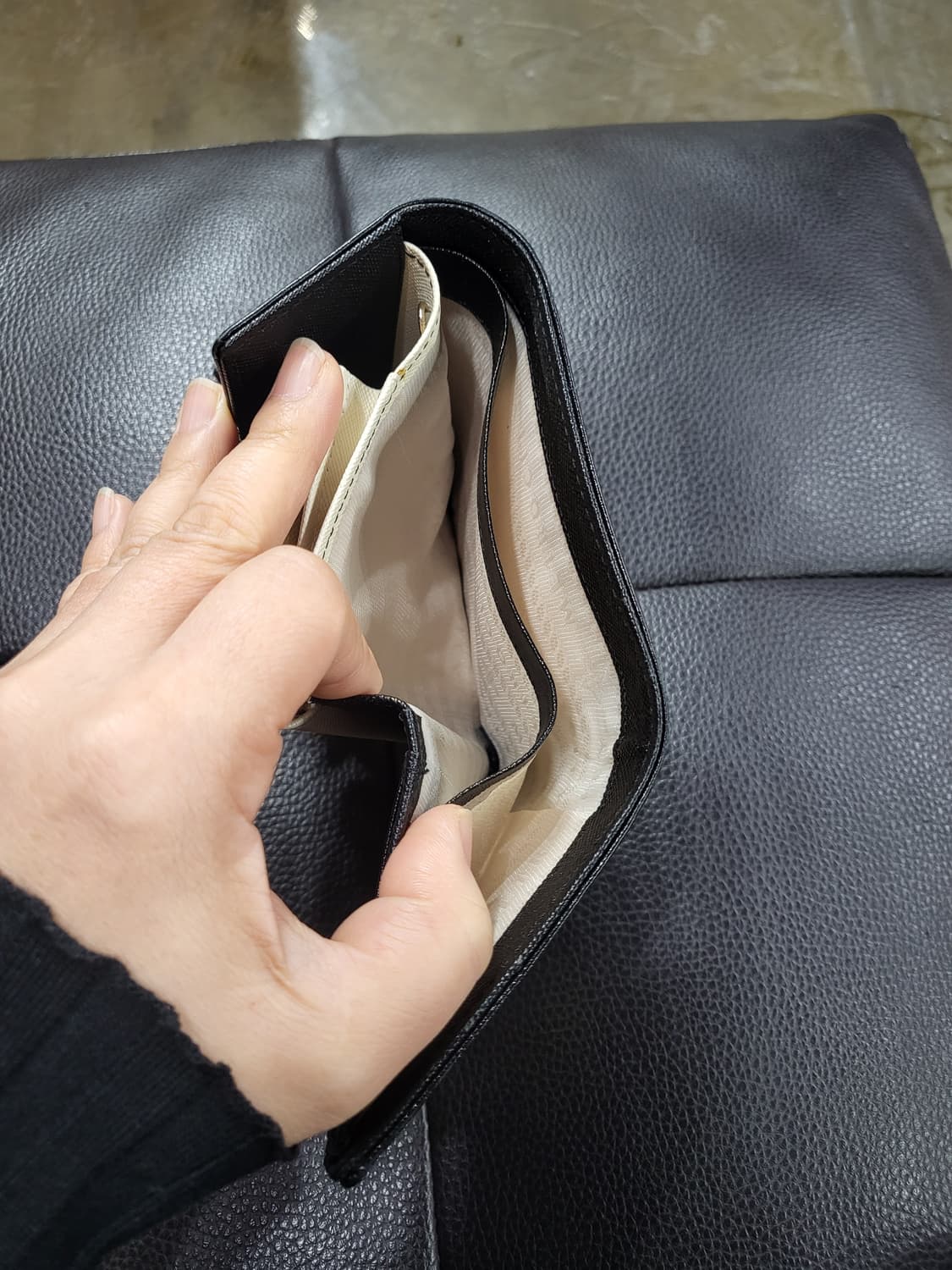 메트로시티 사피아노 반지갑 상품이미지8