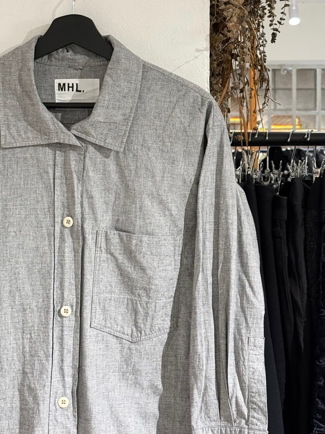 mhl 마가렛 호웰 그레이 코튼 리넨 포켓 롱 셔츠 상품이미지3