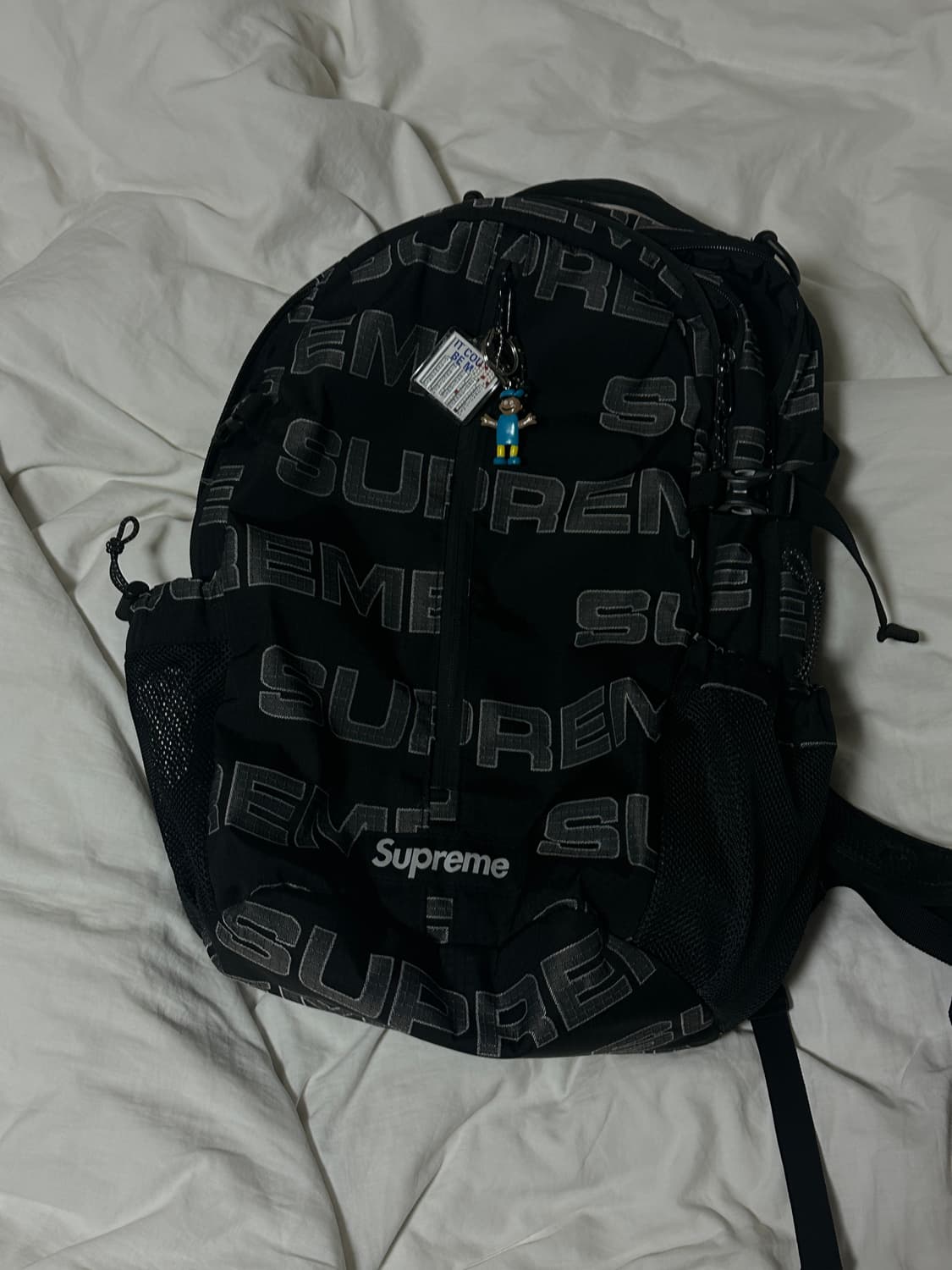 슈프림 백팩 21fw 상품이미지1