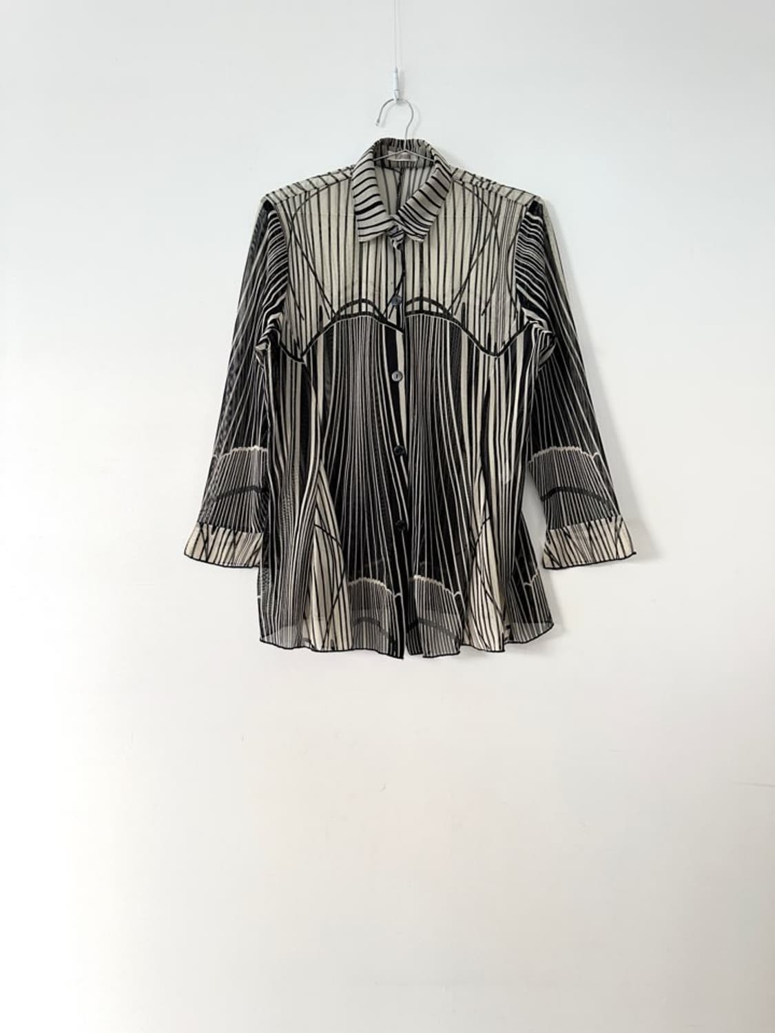 Sheer stripe shirt / black 상품이미지1