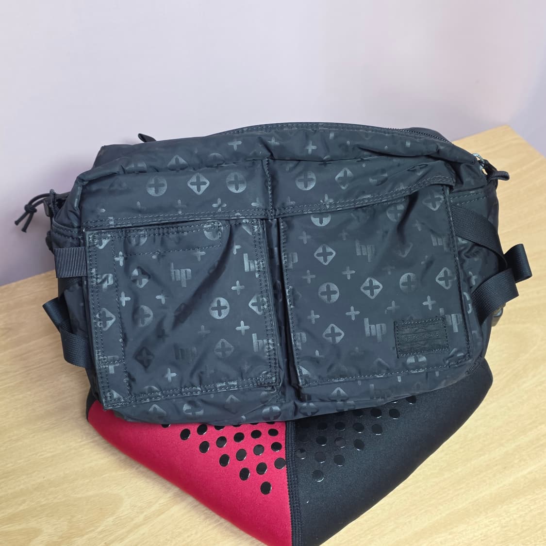 희소! 요시다포터x헤드포터 블랙 뷰티 메신저백 상품이미지4