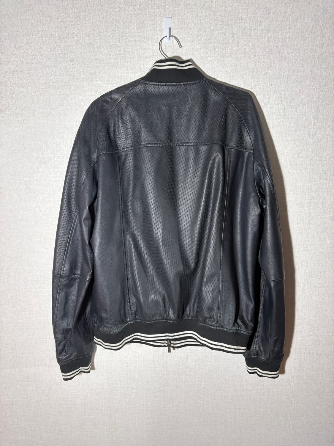 [52] 아르마니 진스 램 레더 블루종 상품이미지2