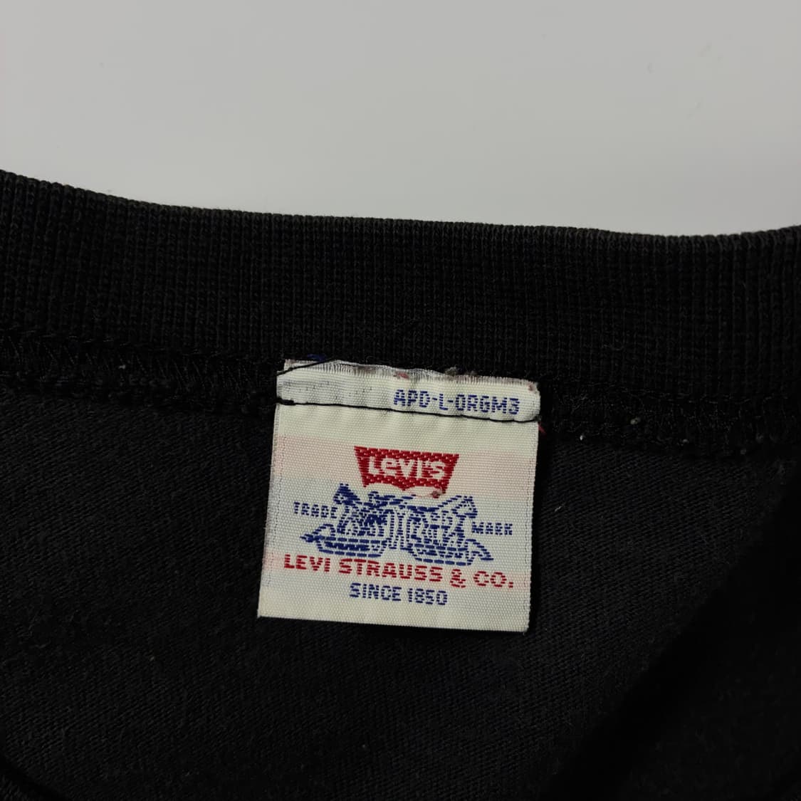 Levi's  리바이스 매거진 그래픽 블랙 반팔티셔츠  상품이미지5