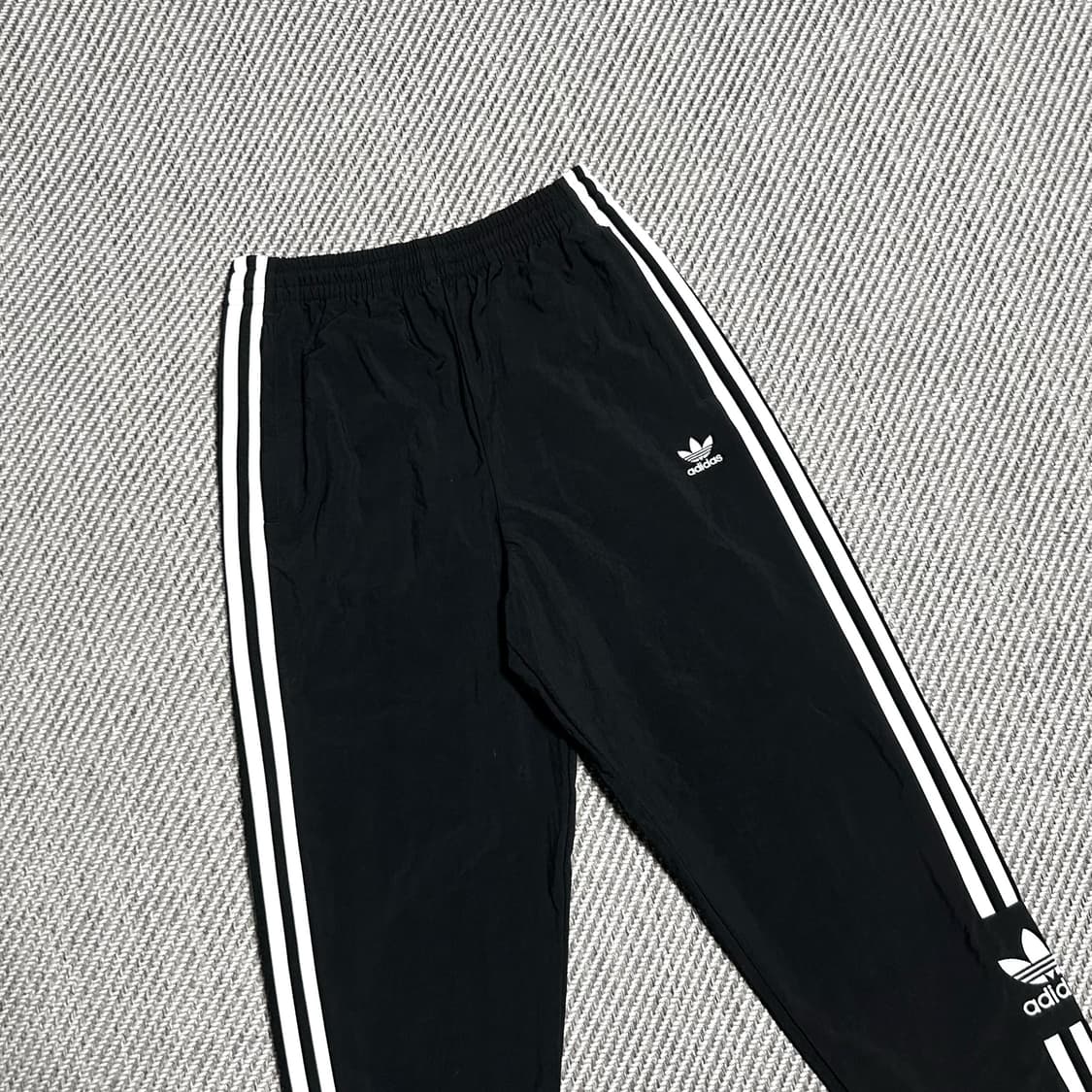 [XS] adidas 아디다스 우먼즈 락업 트랙 조거팬츠 상품이미지2