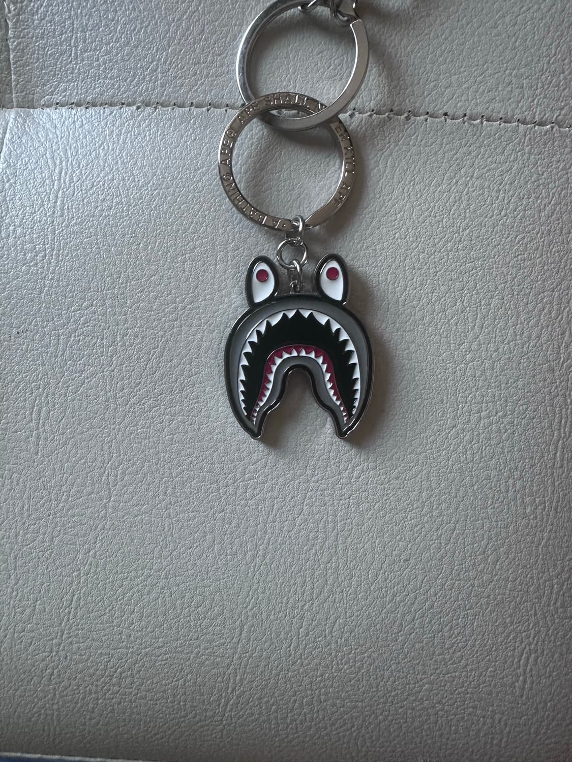 베이프 키링 상품이미지2