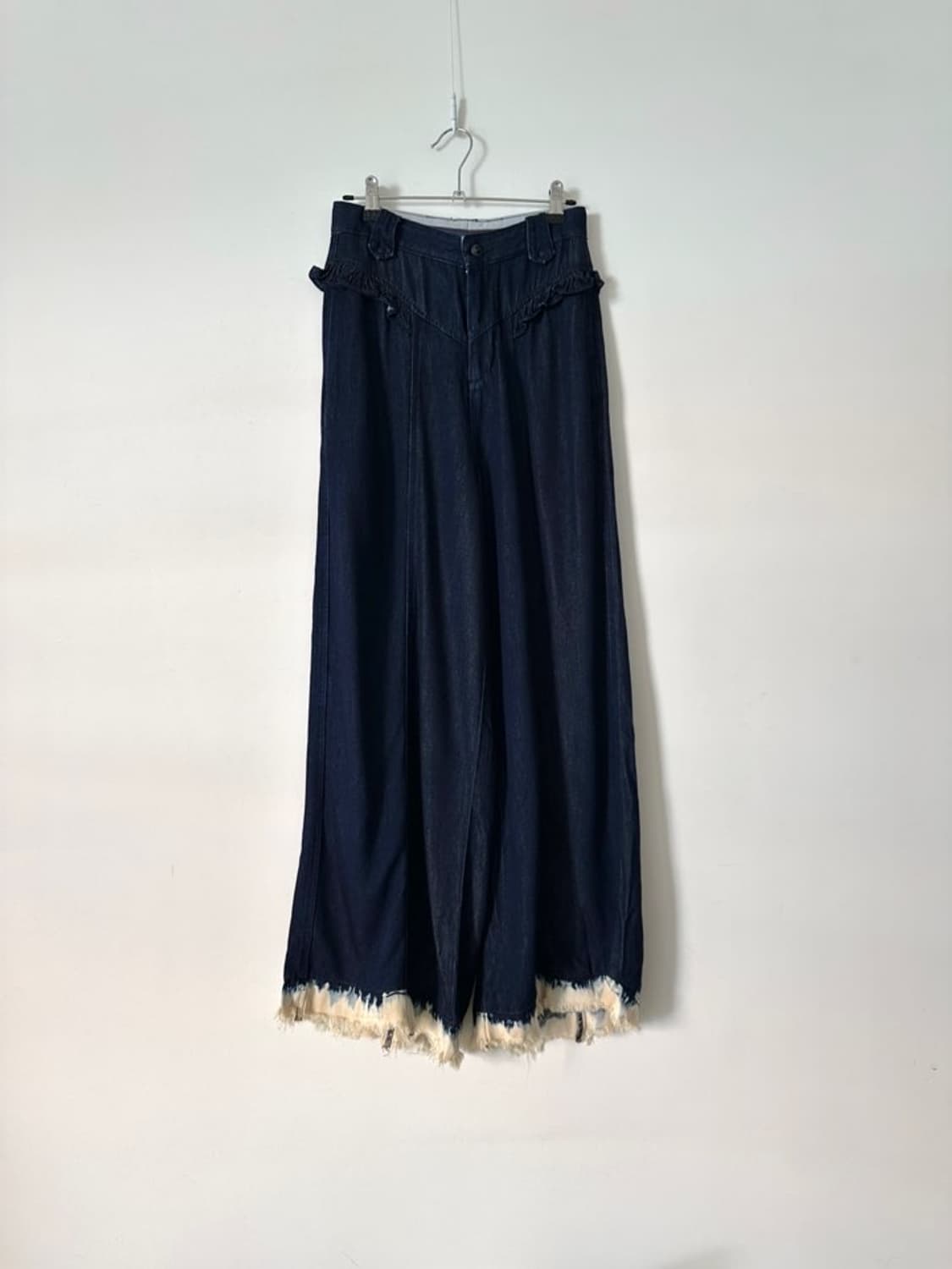 West frill detail pants 상품이미지1