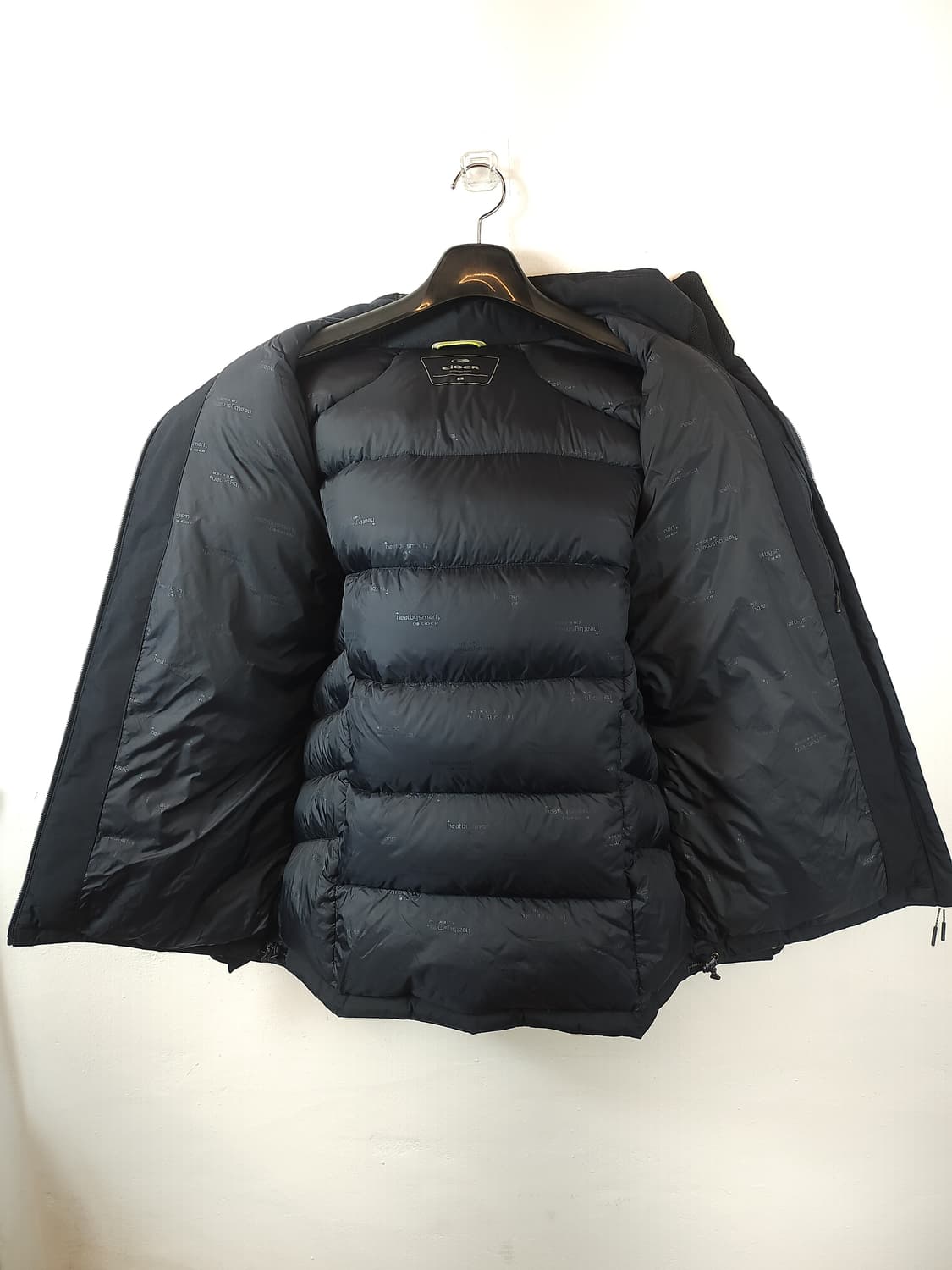 아이더 기능성 윈드스토퍼 모멘텀 구스패딩 100 L 상품이미지8