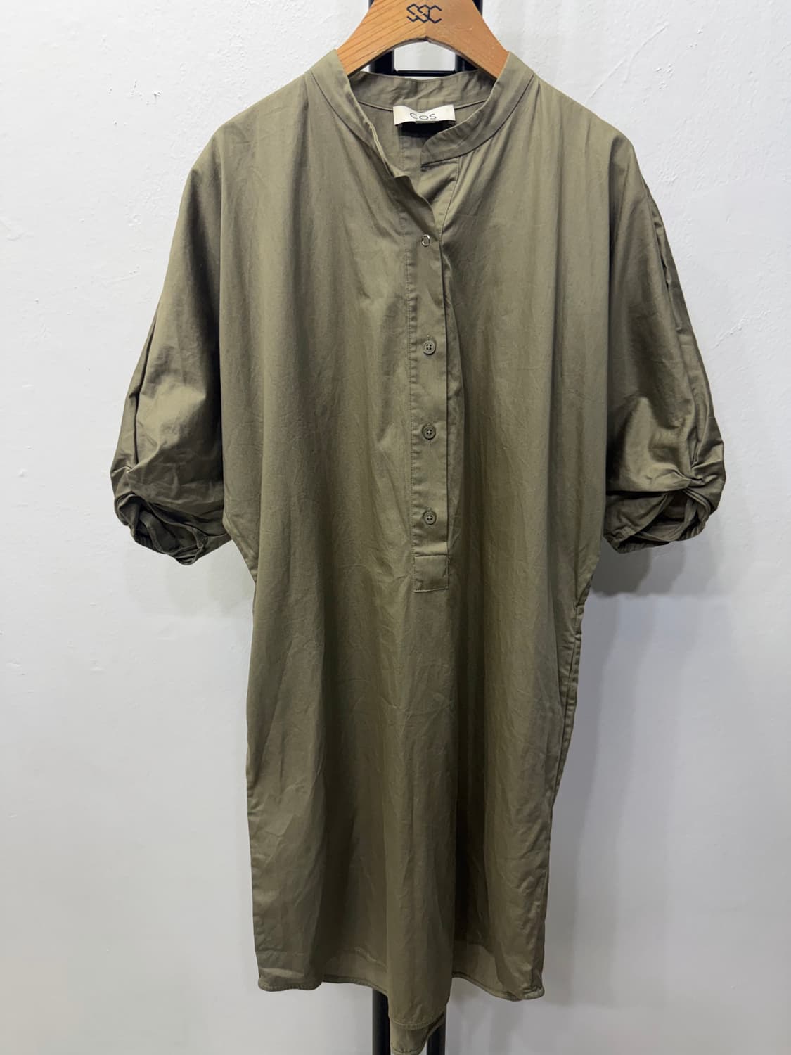 정품) COS 코스 루즈핏 카키색 블라우스 원피스 36 상품이미지1