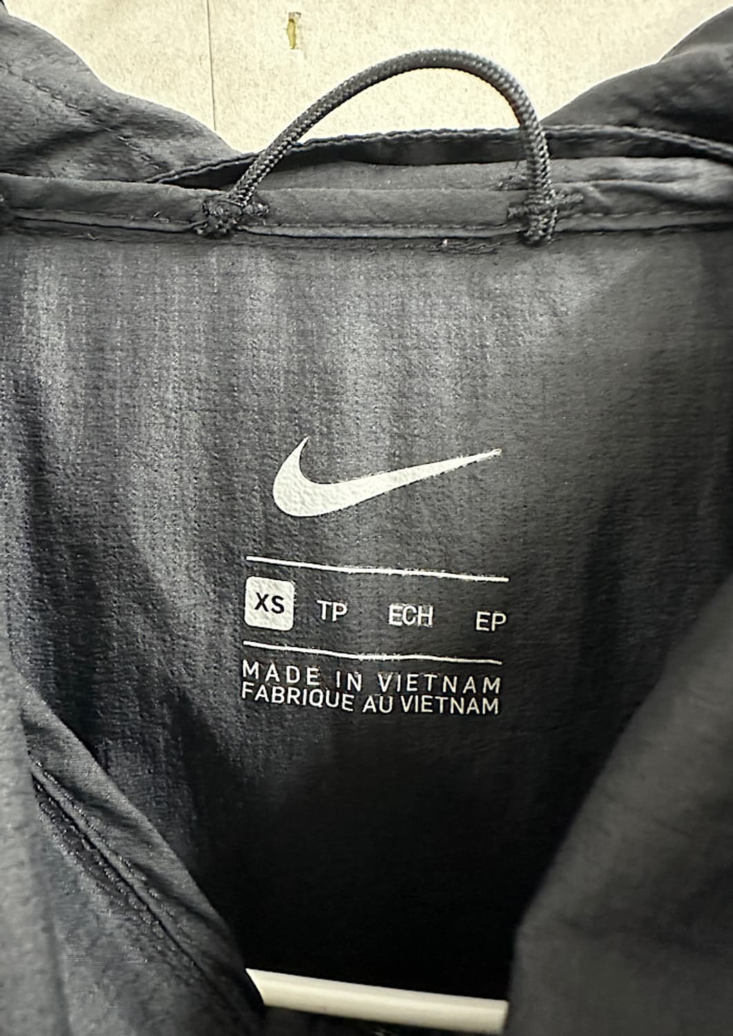 나이키 러닝 경량 바람막이 XS  상품이미지2