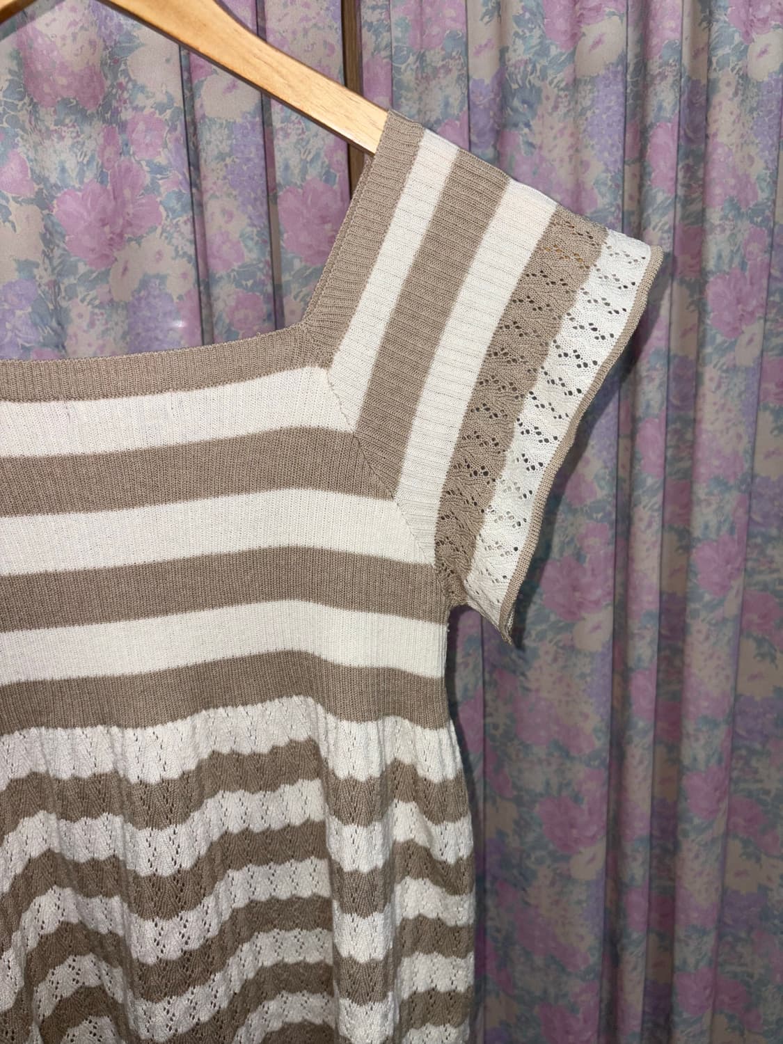 베이지 스트라이프 반소매 니트 상품이미지9