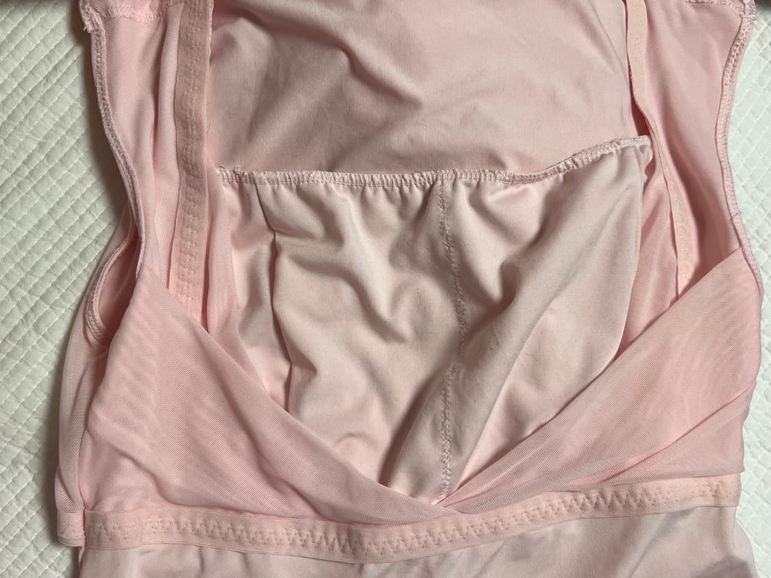 브라데리스 핑크 캐미솔 레이스 시스루 반팔 탑 상품이미지7