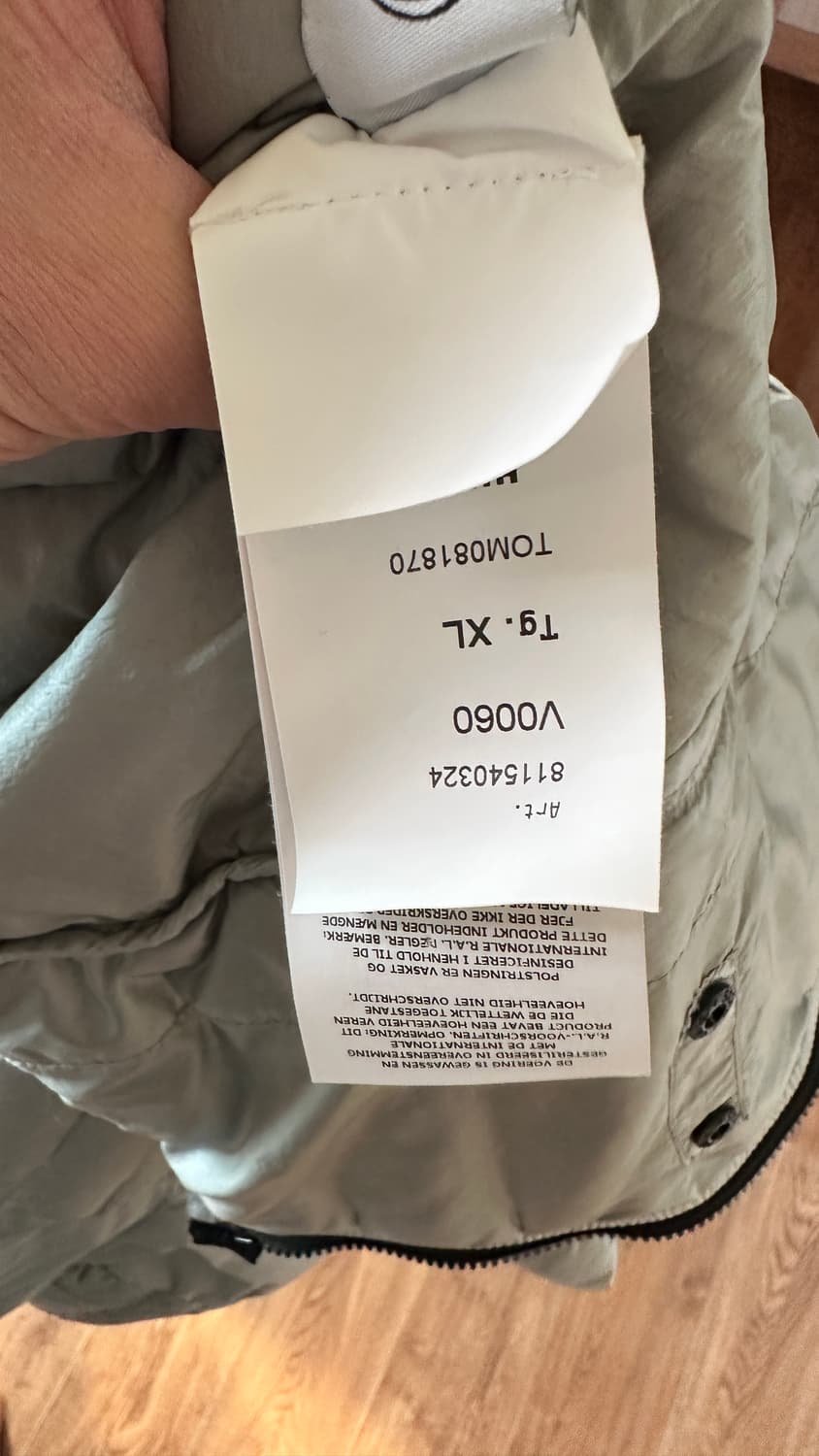 스톤아일랜드 룸 우븐 경량패딩 상품이미지4