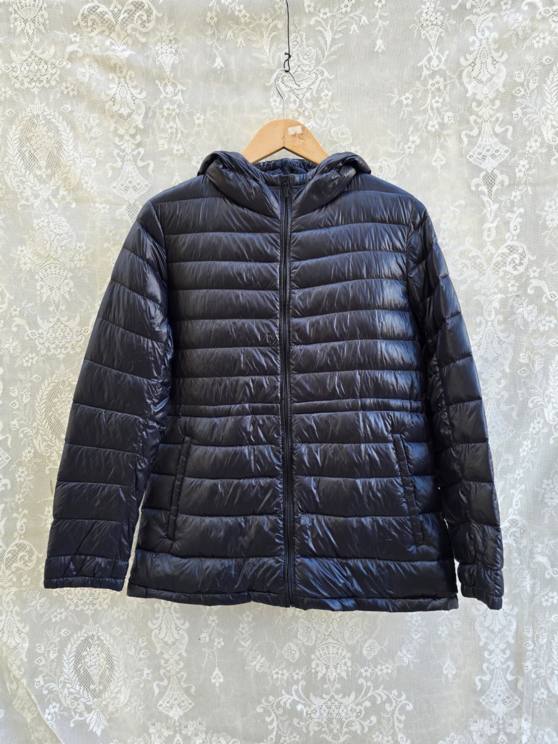 유니클로 사파리 경량패딩 상품이미지1