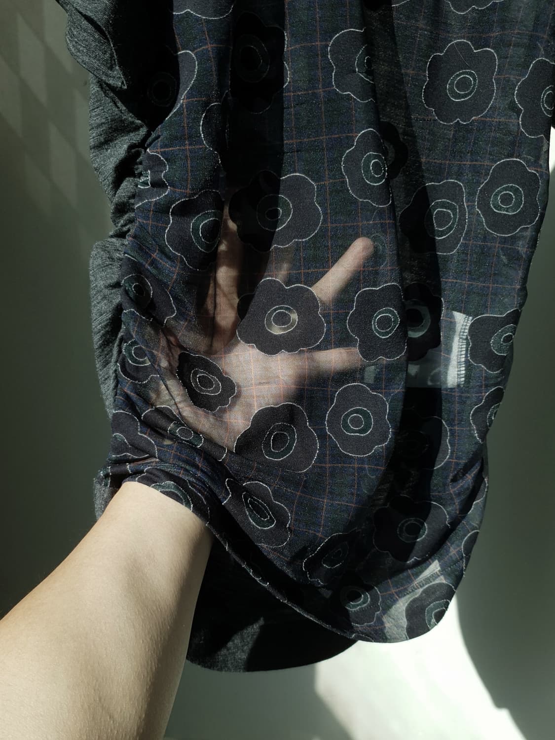 Comme Des Garcons Floral Mesh Wool Top 상품이미지5