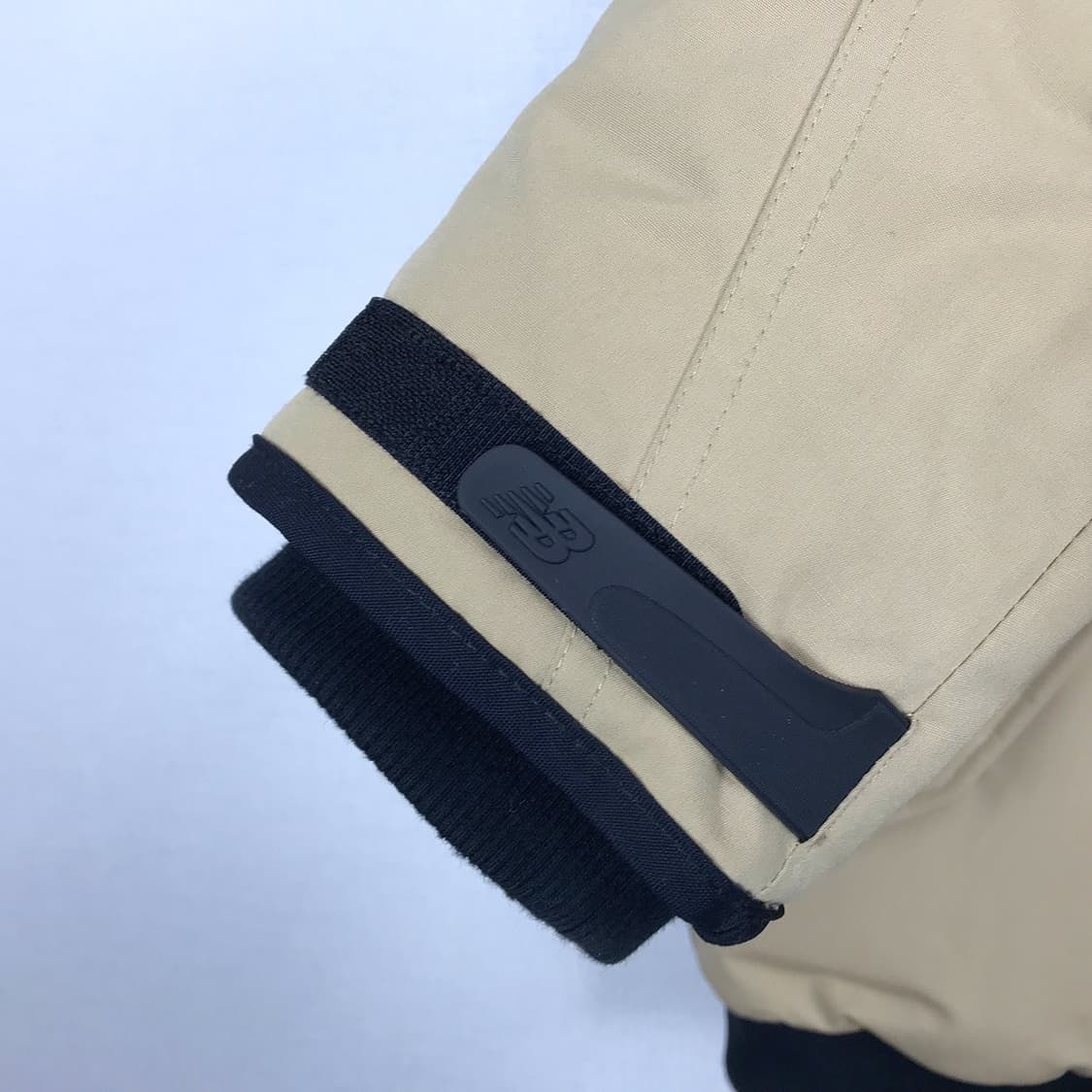 뉴발란스 패트롤 숏패딩 점퍼 남성L (100) 상품이미지5