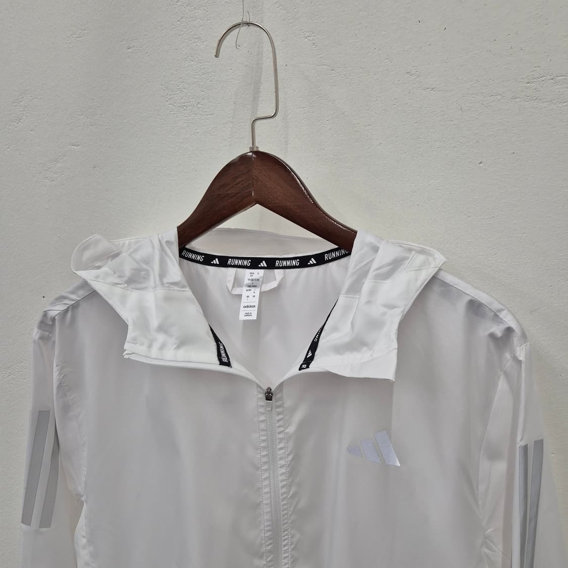 아디다스 후드 러닝 윈드브레이커 L 상품이미지2