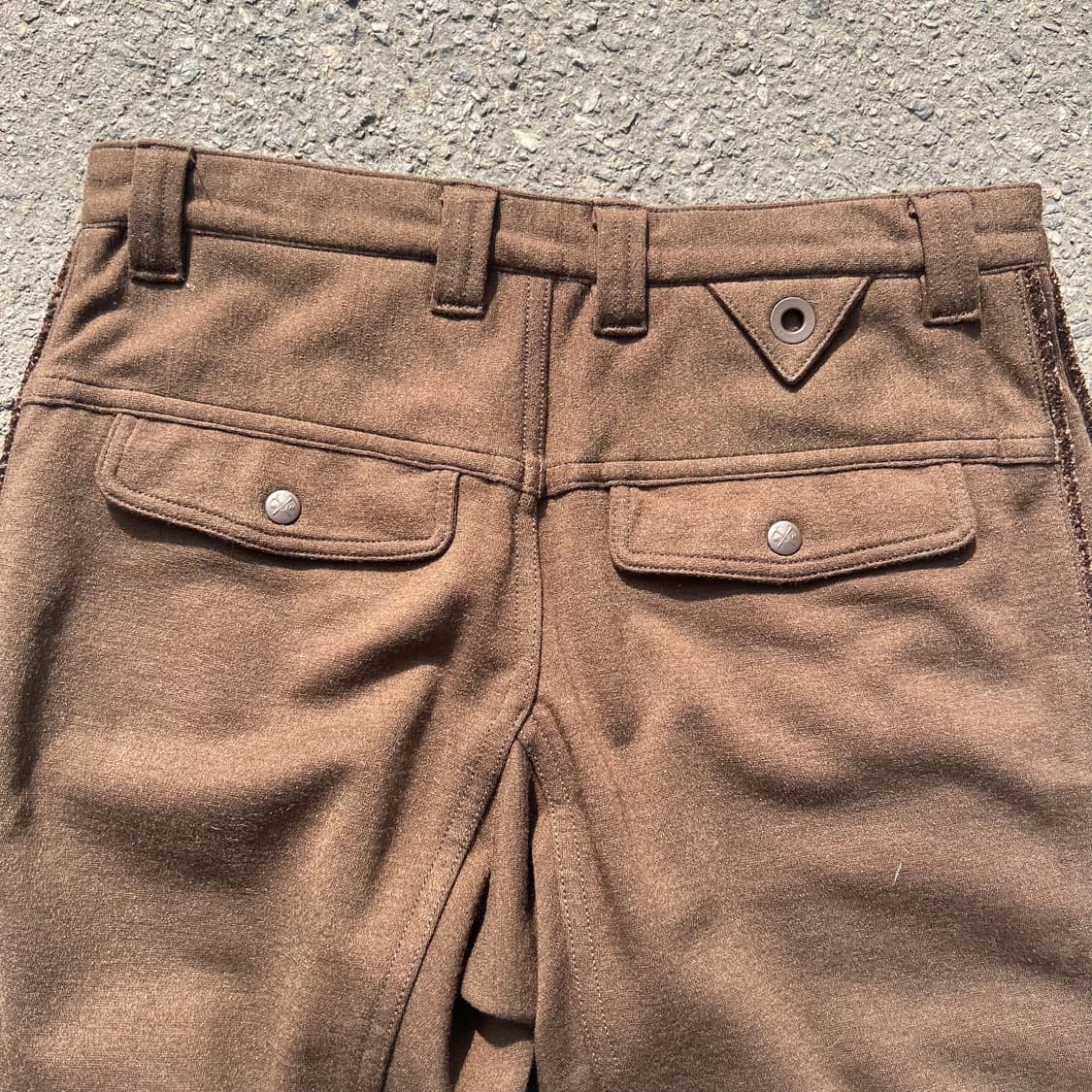 화이트 마운티니어링 샘플 크롭 팬츠 상품이미지6