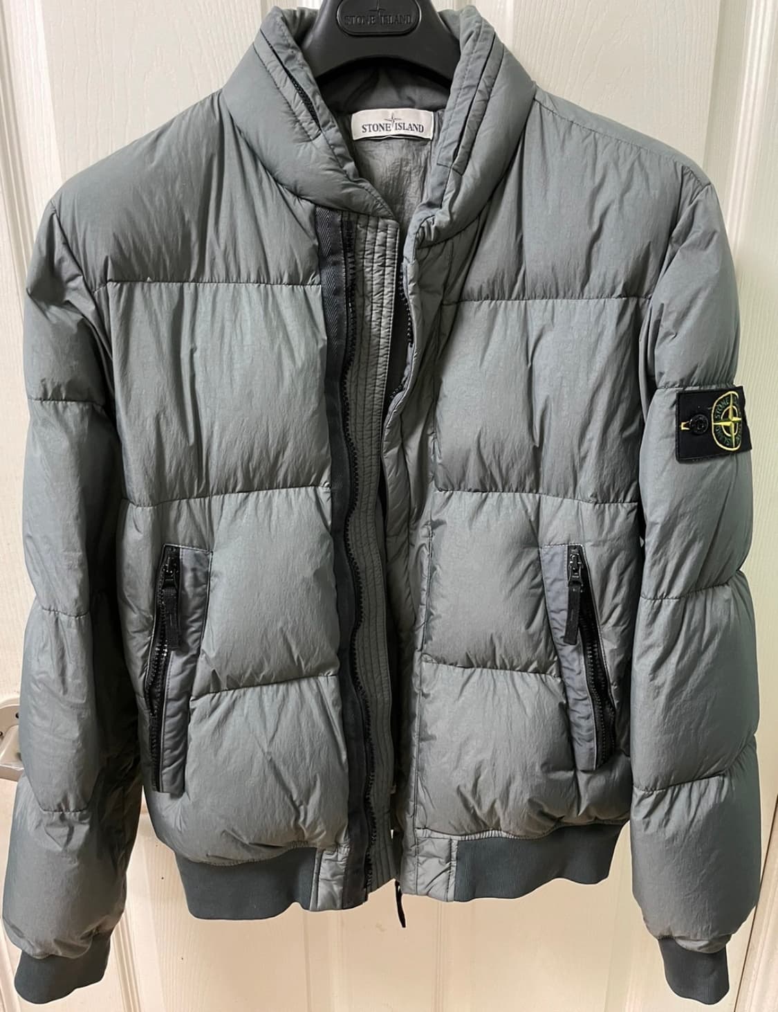 스톤아일랜드 크링클랩스 숏패딩 그레이 M사이즈 상품이미지2