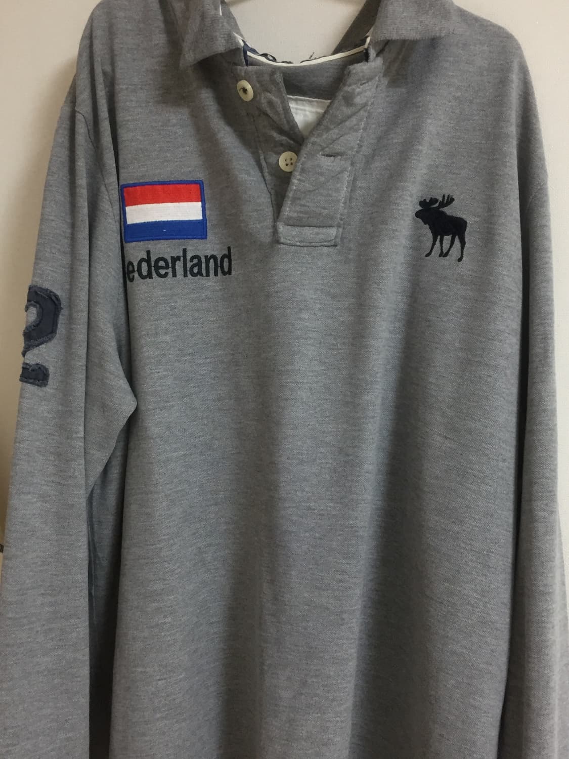 아베크롬비 그레이 롱슬리브  상품이미지1