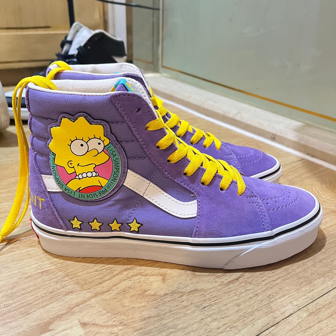 반스 X 심슨 스케이트 하이 240mm 새상품 (정가 105,000원) 상품이미지1