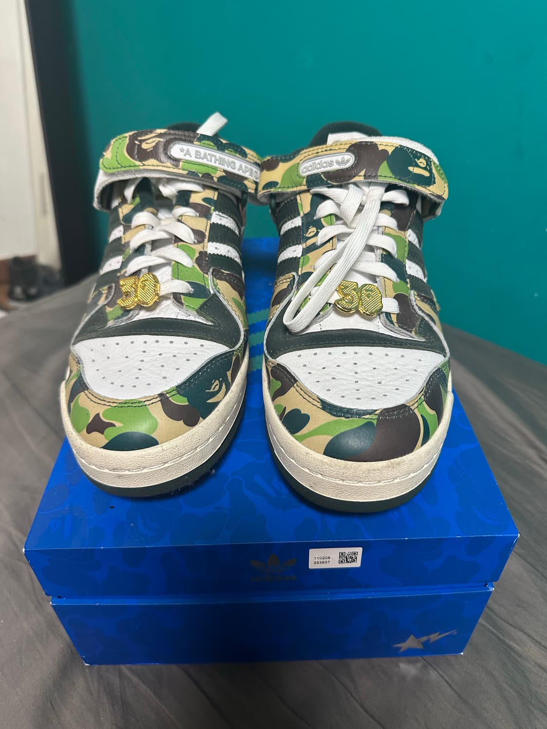 아디다스X베이프 포럼 84 로우 상품이미지1