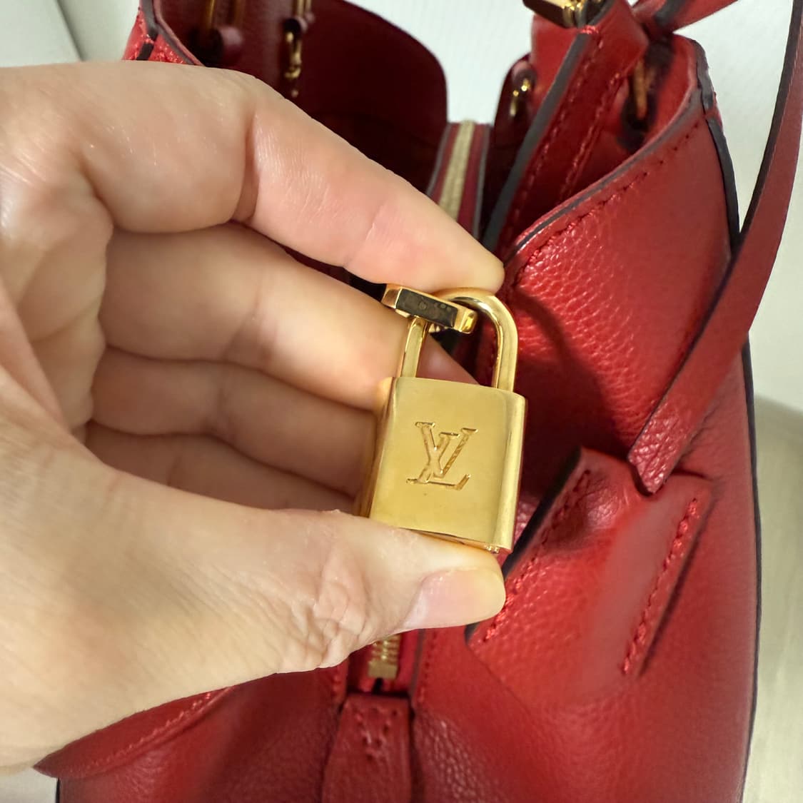 루이비통 몽테뉴 알프렝뜨 mm 레드 상품이미지8