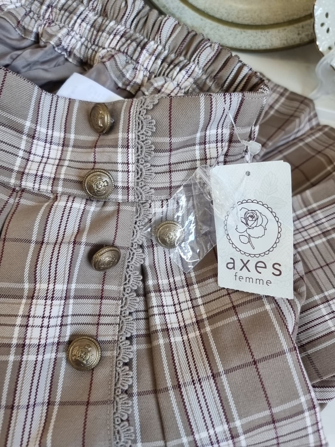axes femme(악세스팜므) 모카 체크 프릴 큐롯 스커트 상품이미지5