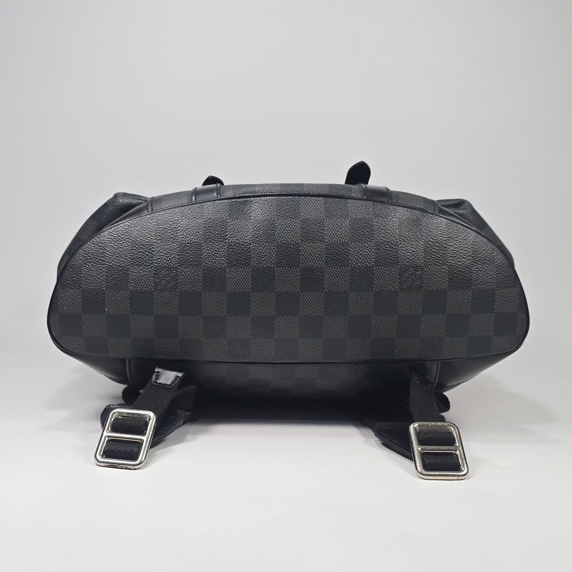 루이비통 크리스토퍼 MM 다미에 그라파이트 캔버스 백팩 상품이미지7