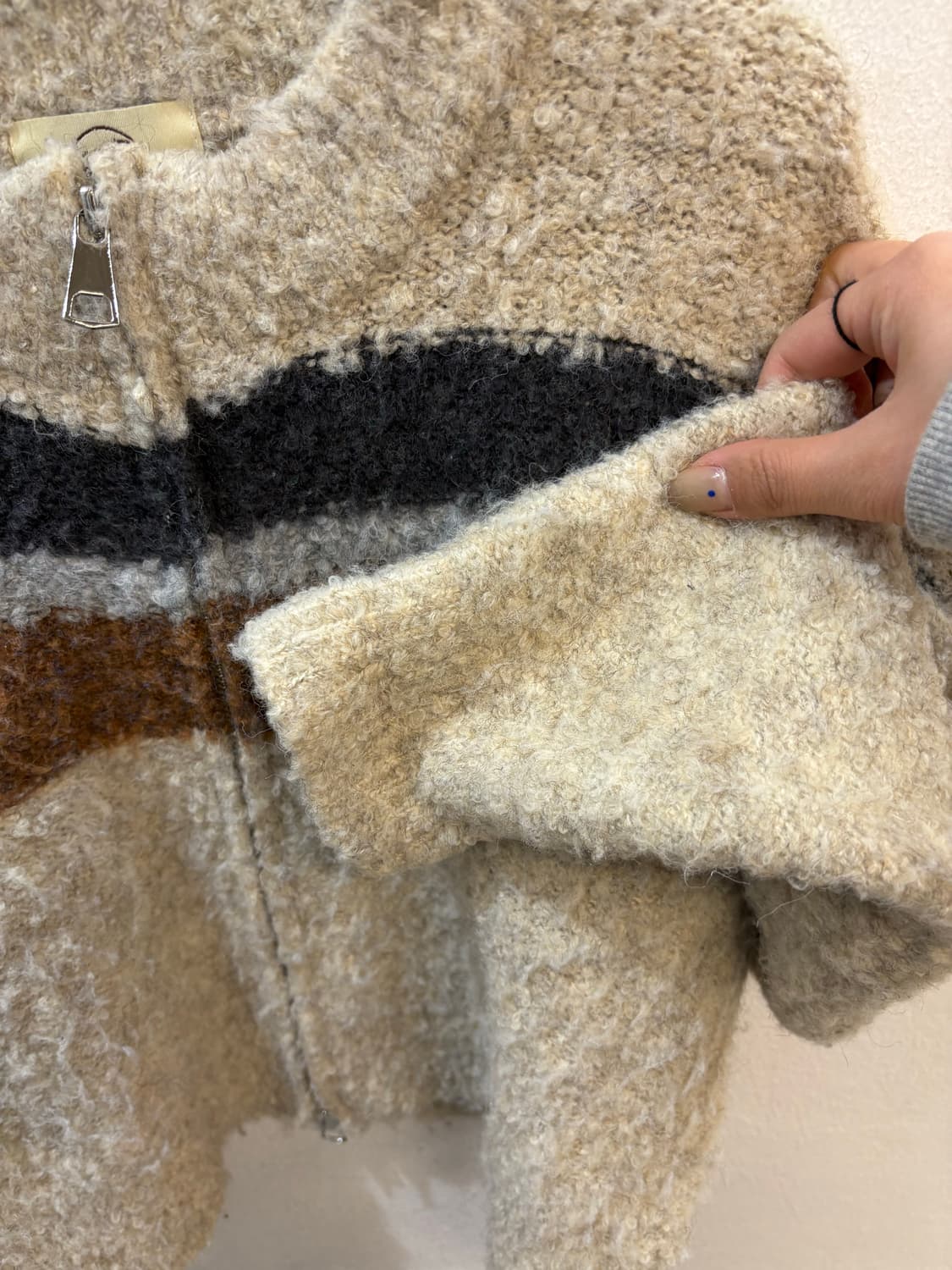 Wooldreamers line boucle cardigan 상품이미지4